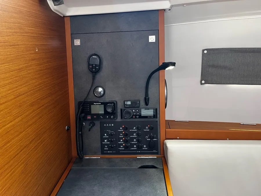 Reina De Oros - Sailboat in Pula