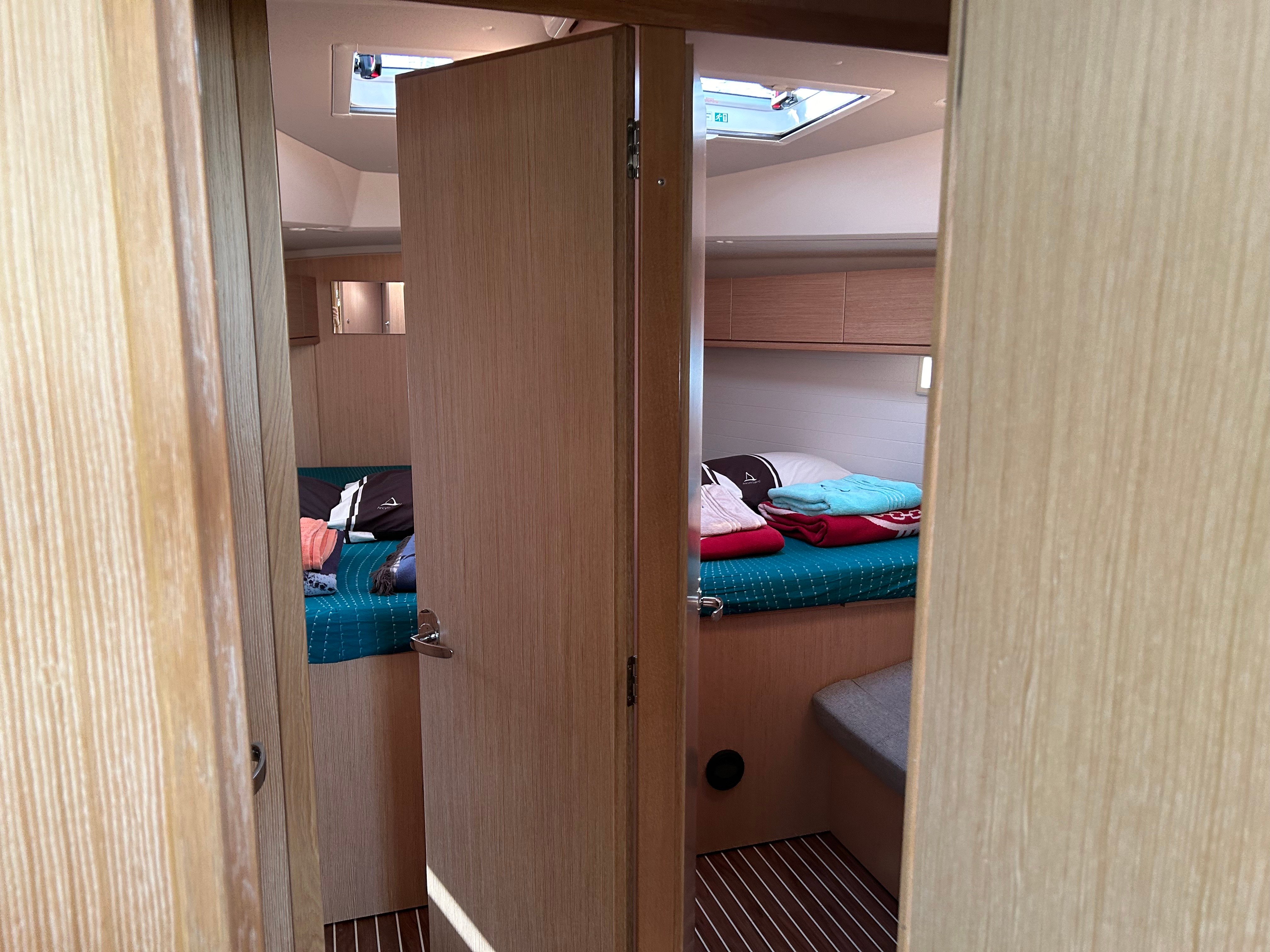 Suncity 6 - Sailboat in Karagözler