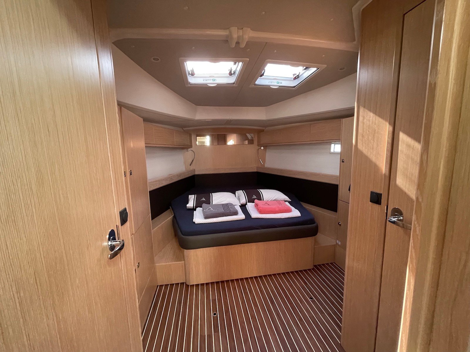 Hera - Sailboat in Karagözler