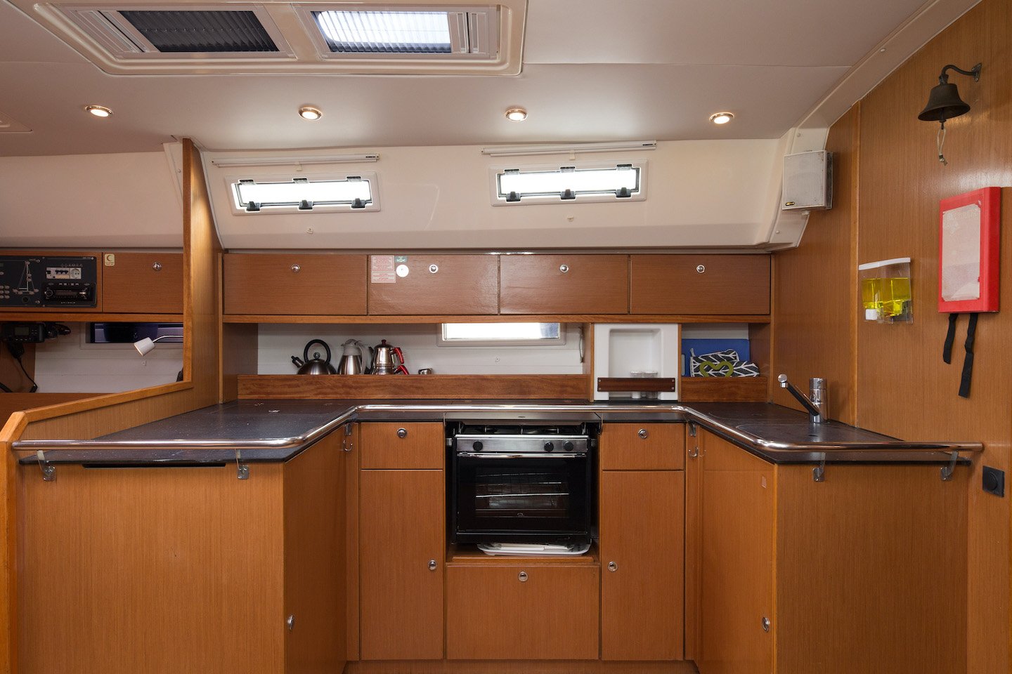 Aziza - Sailboat in Karagözler