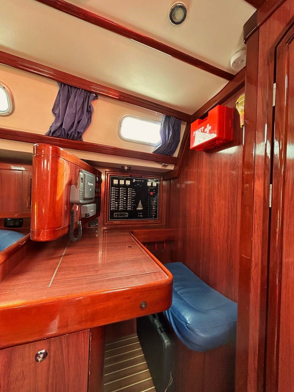 Alexandria - Yelkenli içinde Alimos