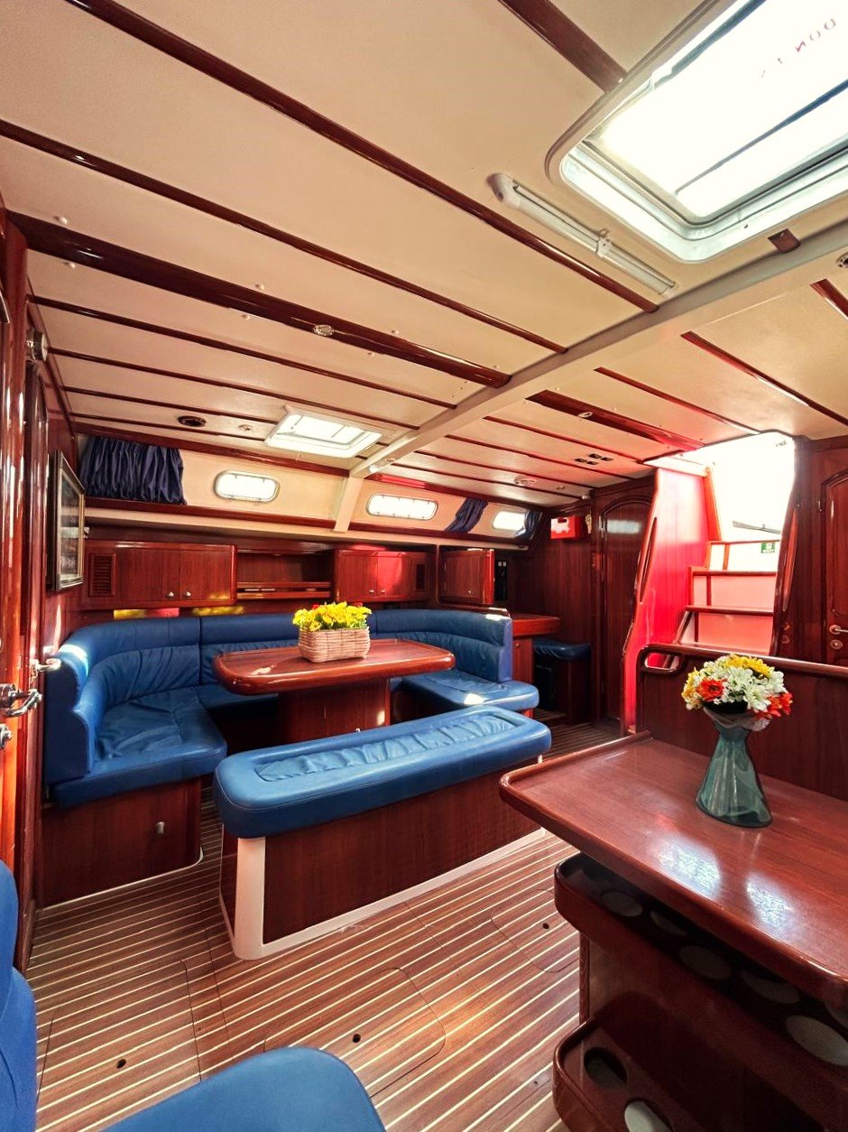 Alexandria - Yelkenli içinde Alimos