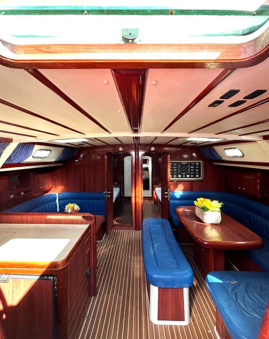 Alexandria - Yelkenli içinde Alimos