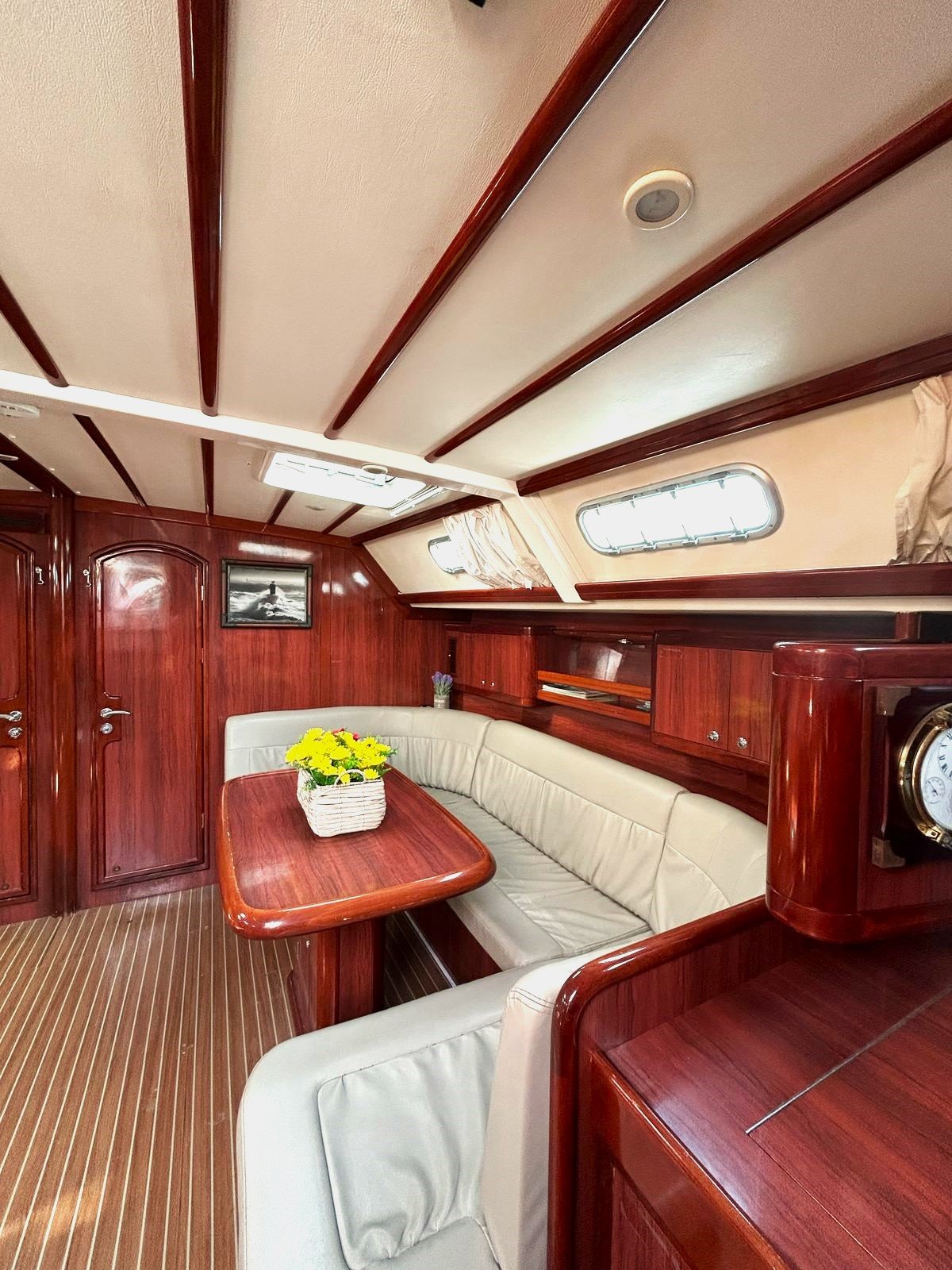 OSY VI - Yelkenli içinde Alimos