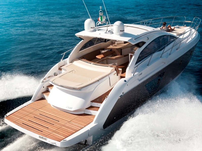 Zaffiro test - Motor Yacht in Port Botany