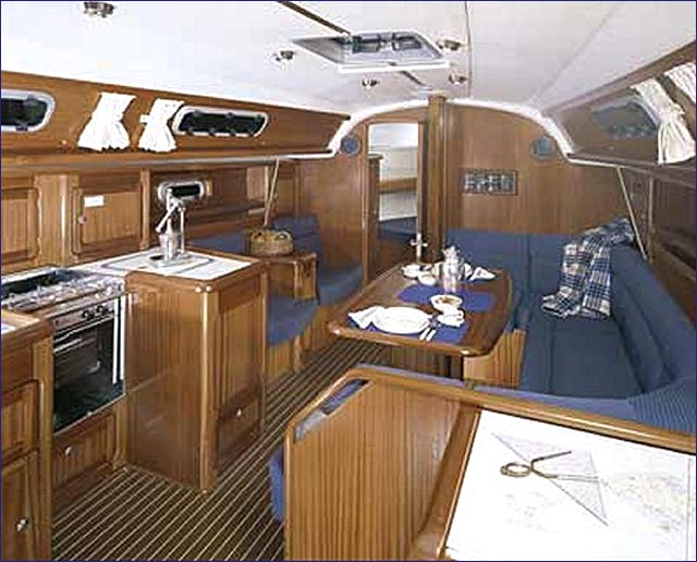 Franca - Sailboat in Temenia