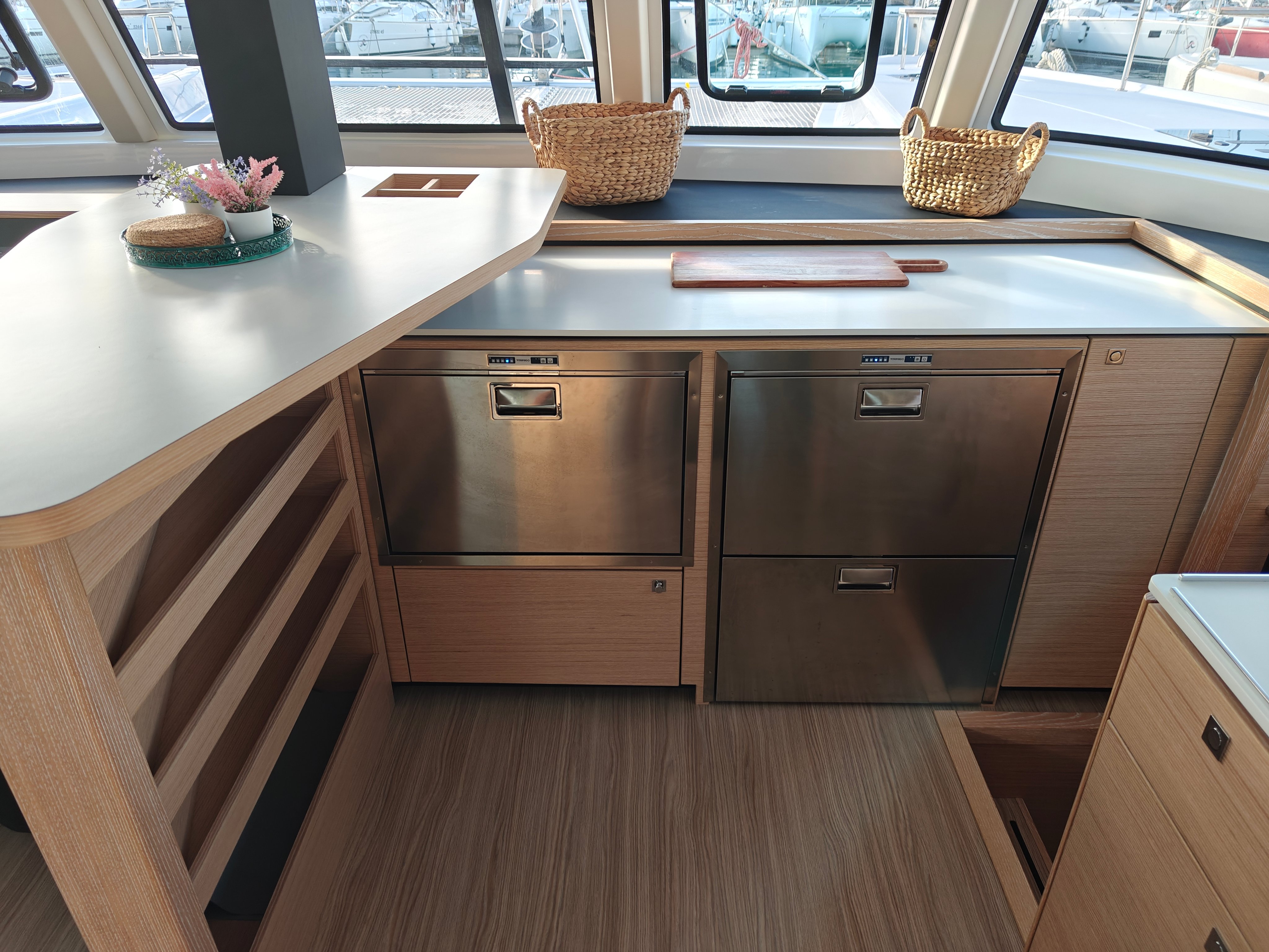 Neguinha - Catamaran in Kaštel Gomilica