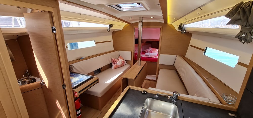 Dorina - Sailboat in Pula