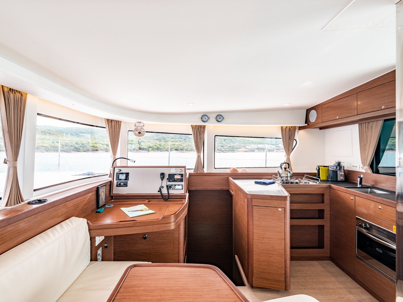 Alas - Catamaran in Vlichada