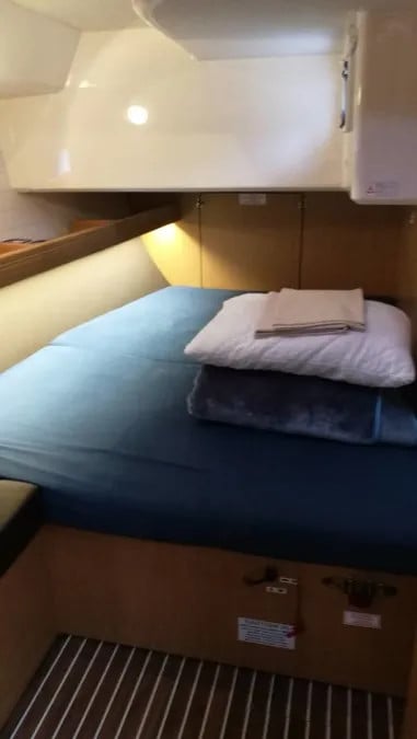 Athina - Sailboat in Sami