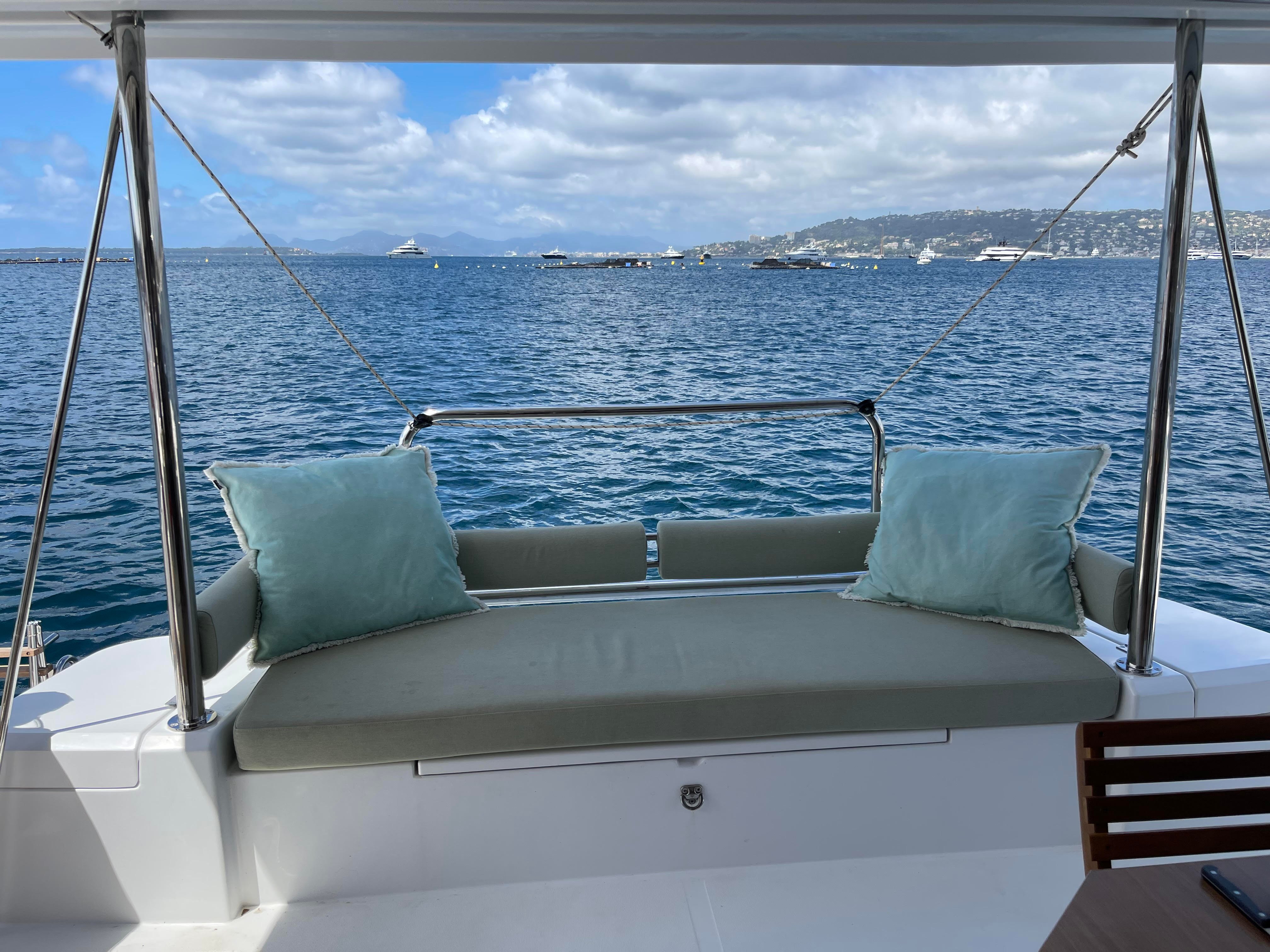 Christeol - Catamaran in Cannes