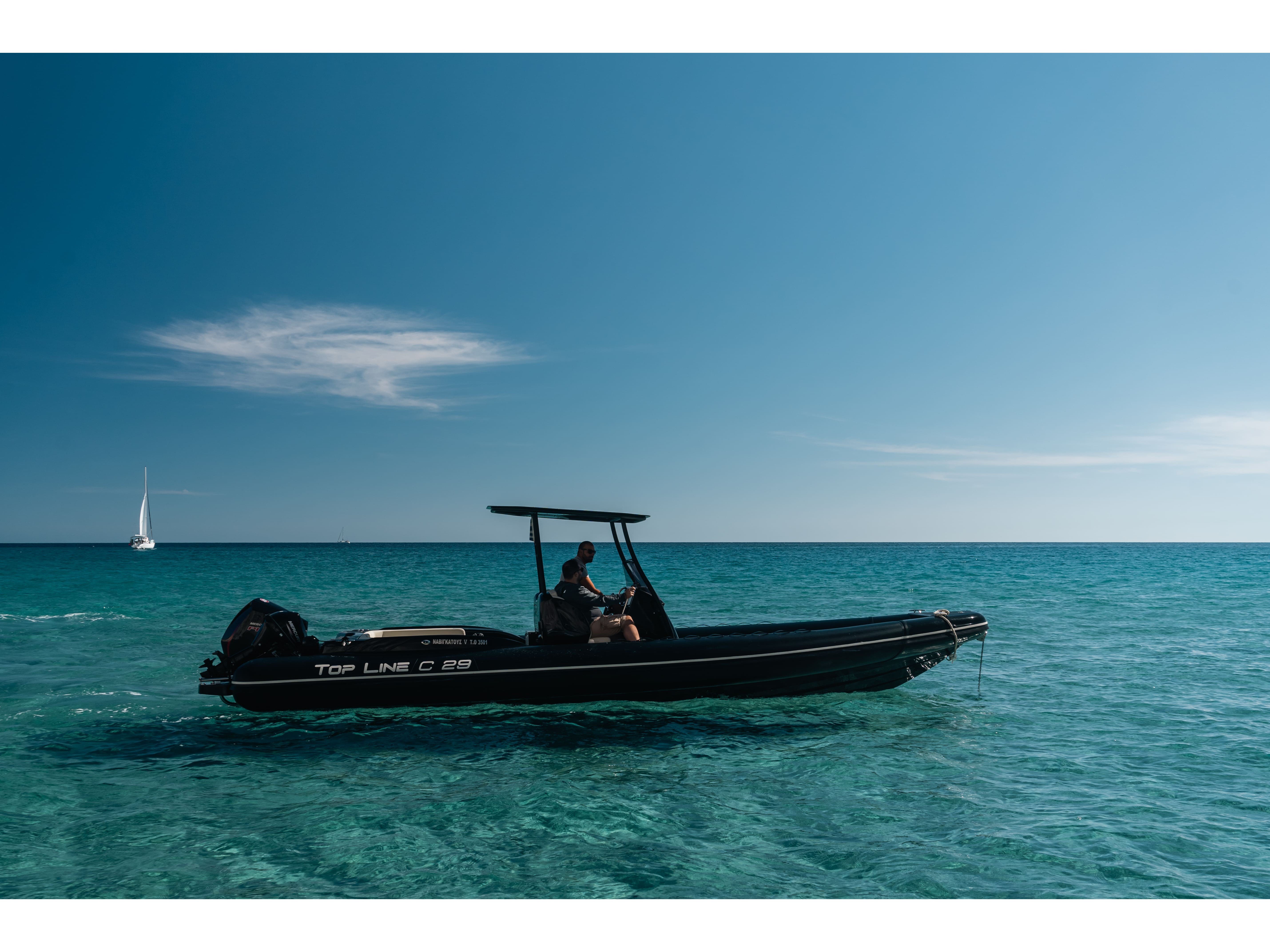 Navigatus V - Motor Yacht in Adamantas