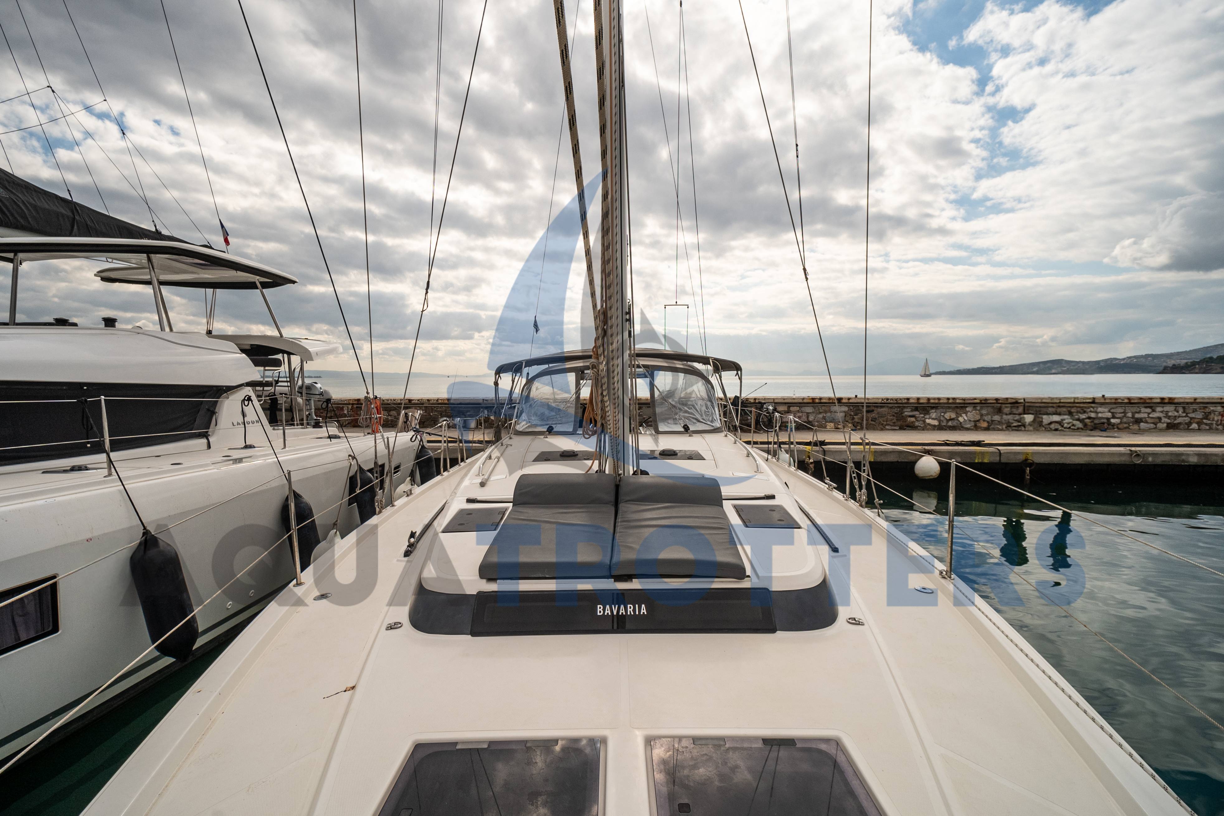 Silver III - Sailboat in Volos