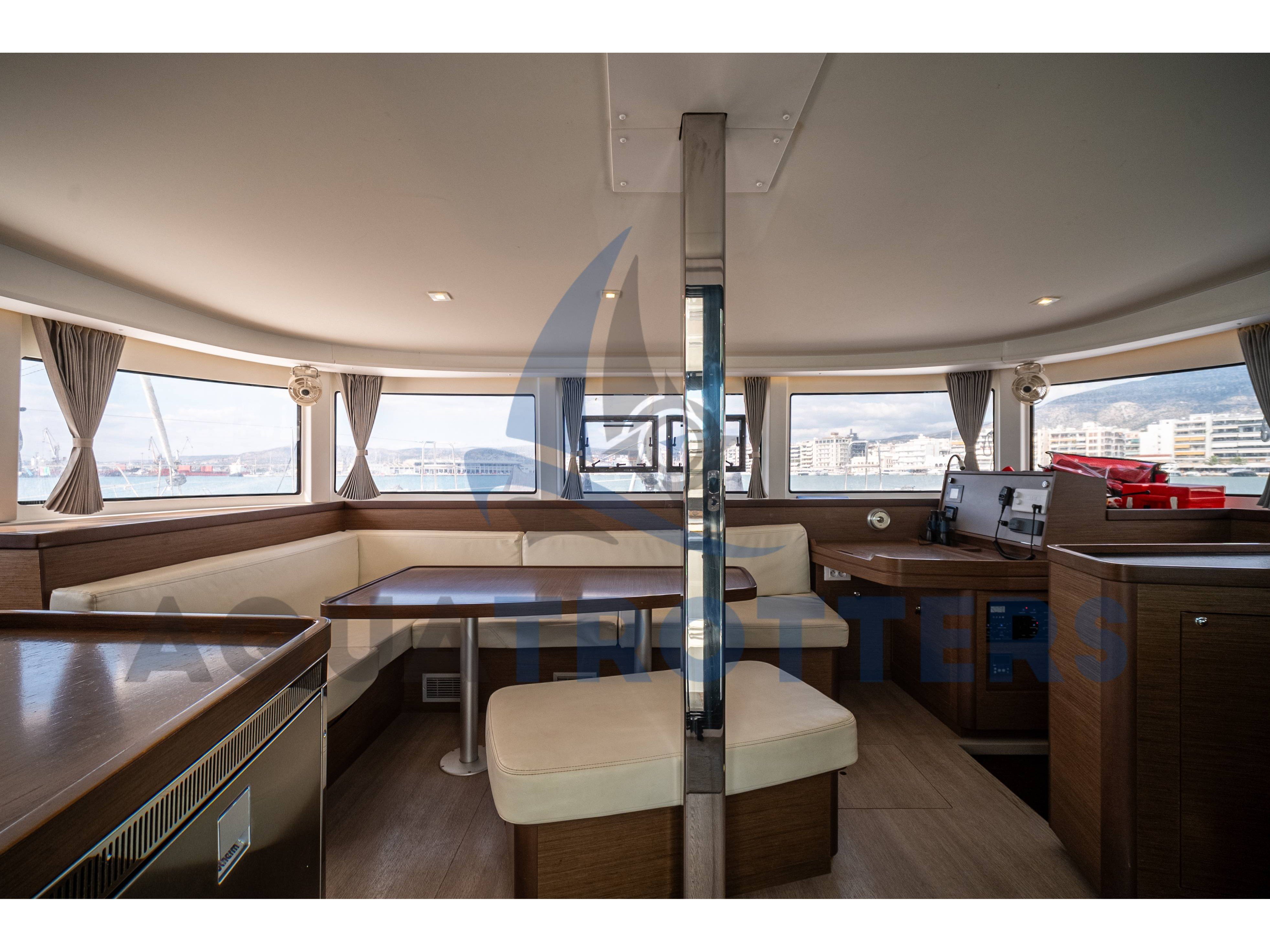 Silver VIII  (A/C and Generator) - Catamaran in Volos