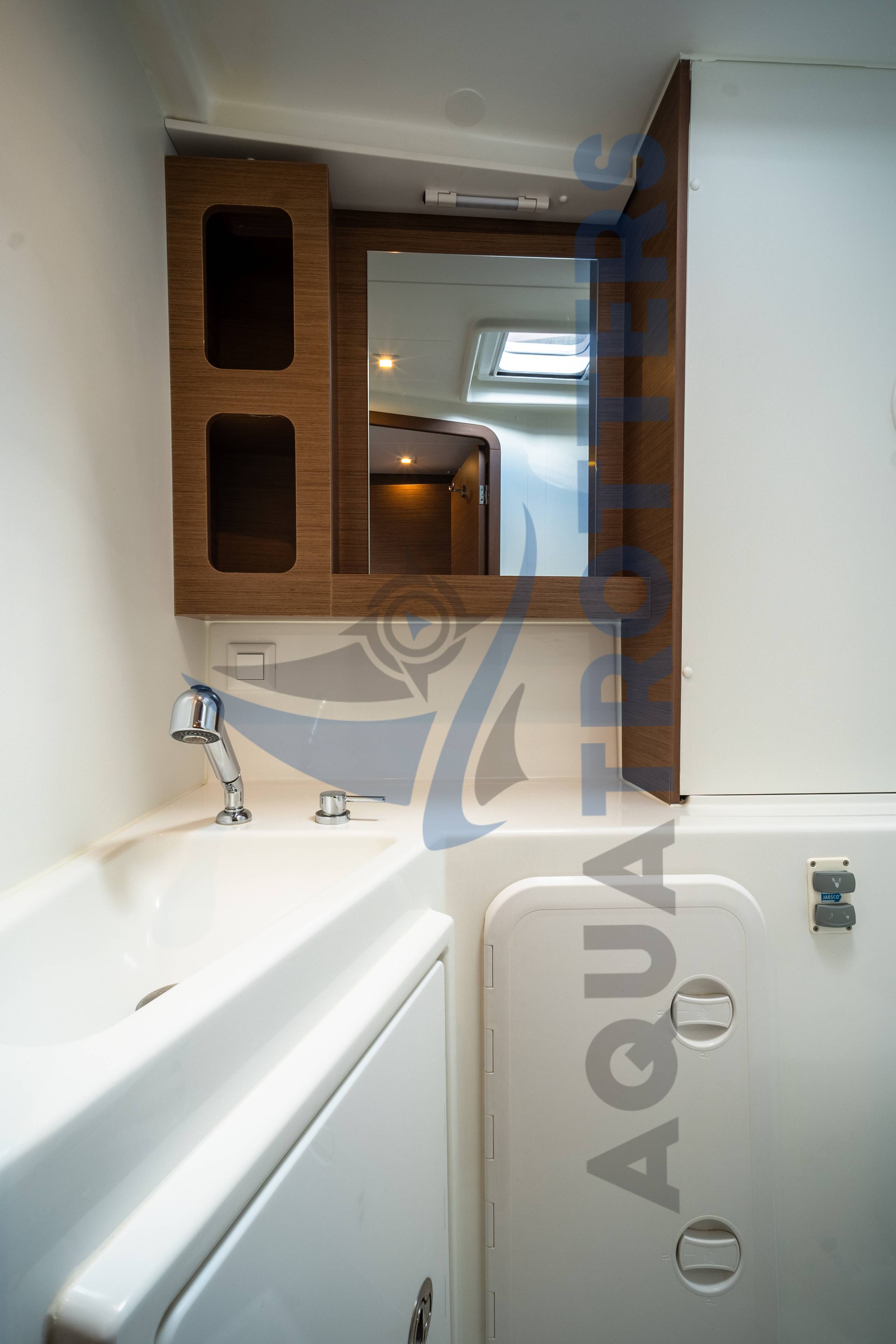 Silver VIII  (A/C and Generator) - Catamaran in Volos