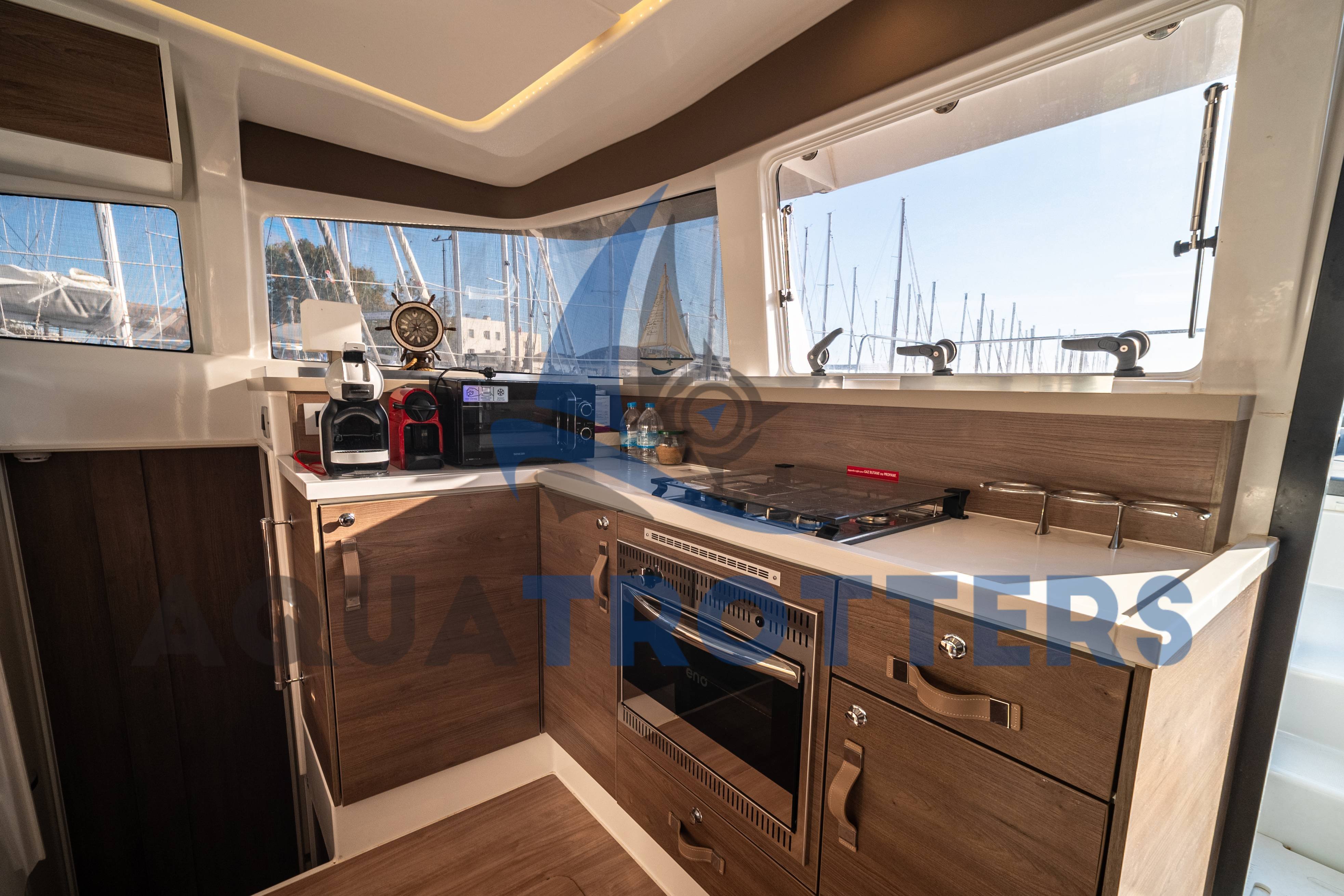 Silver IX - Catamaran in Volos