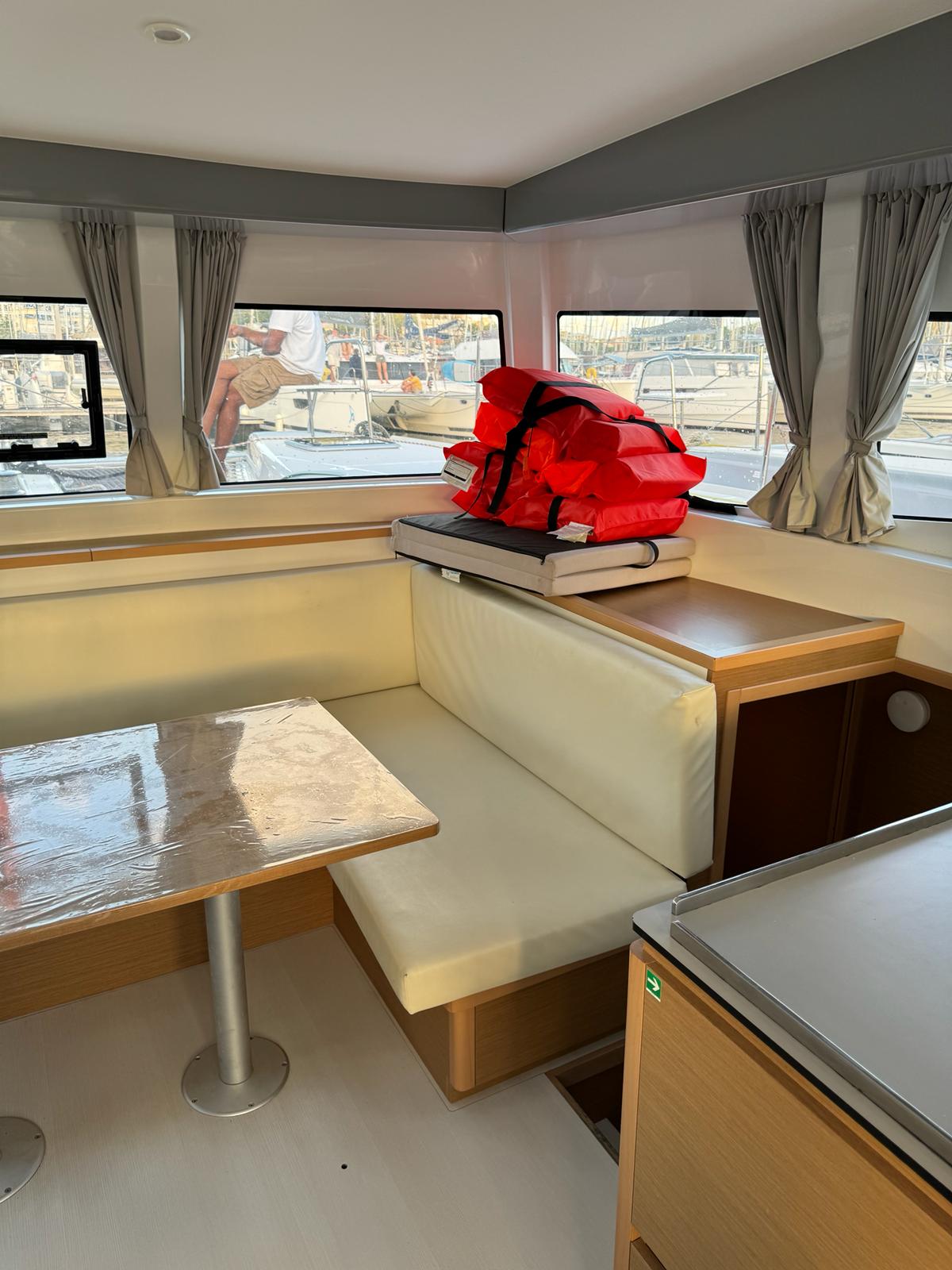 STAR IV - Catamaran in Le Marin