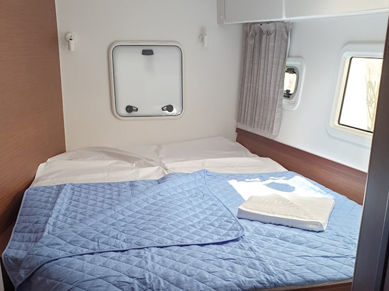 Aria - Catamaran in Alimos