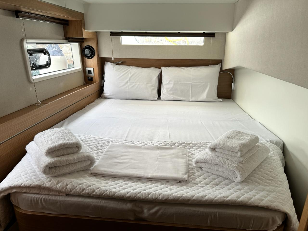 Infinity - Catamaran in Alimos