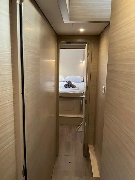 BOB - Catamaran in Alimos