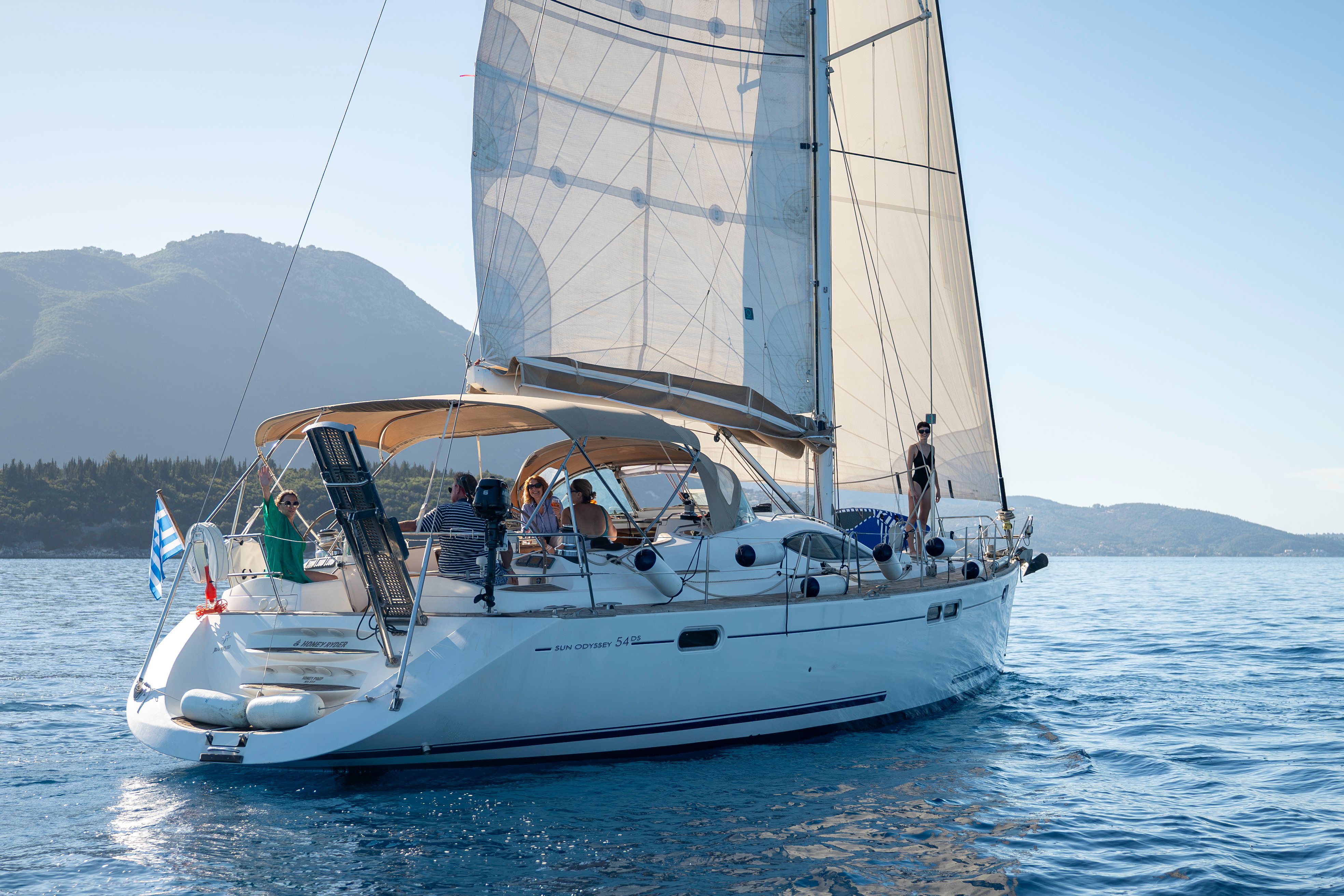 Honey Ryder - Sailboat in Alimos