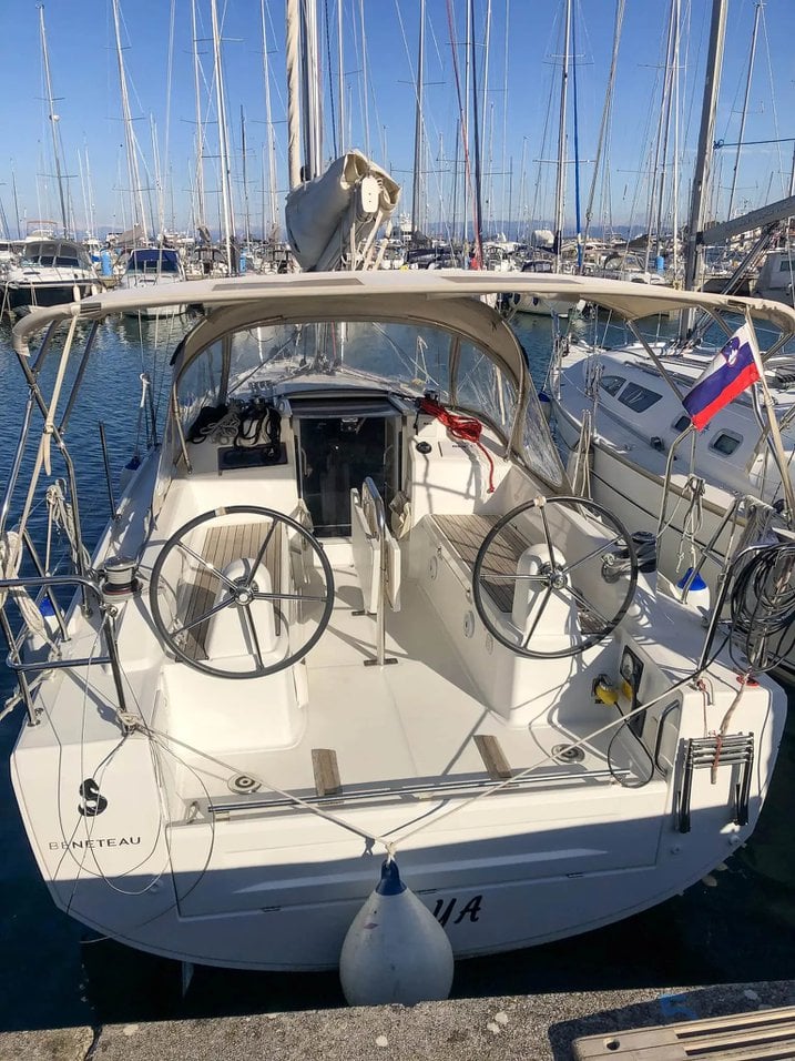 ARYA - Sailboat in Izola