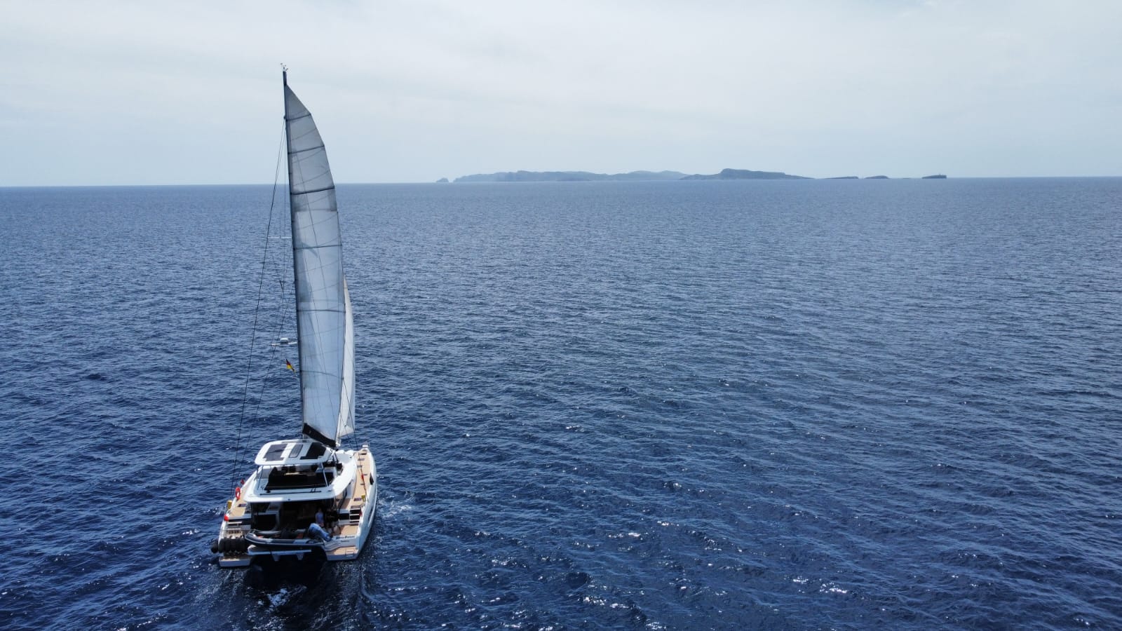 Emilia - Katamaran içinde Palma