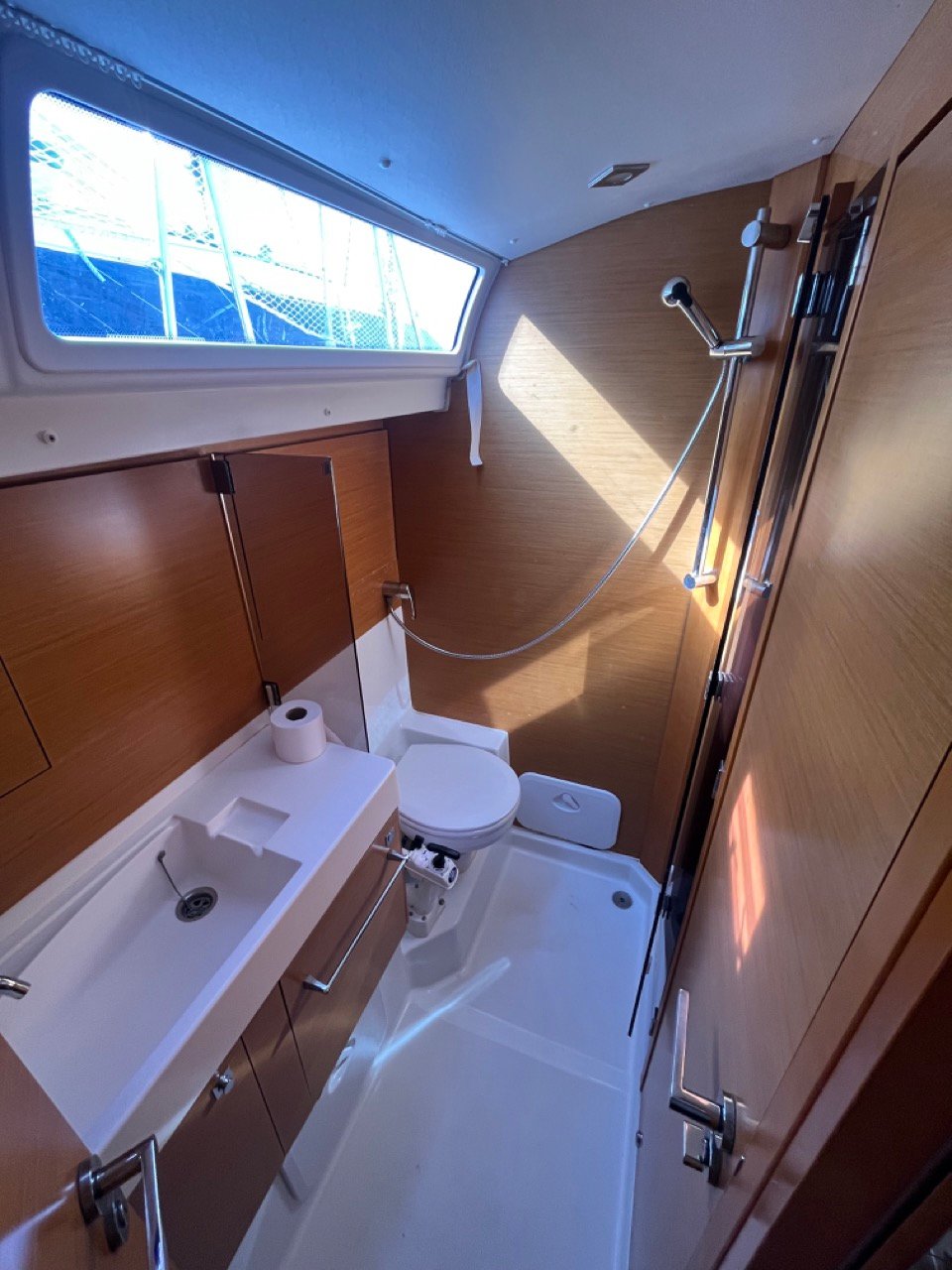 KATRINA - Yelkenli içinde Bibinje