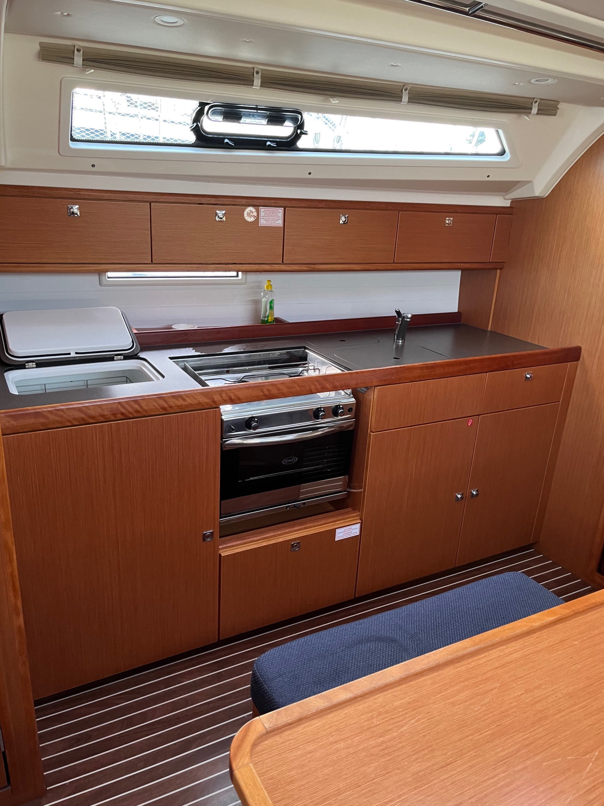 VILMA - Yelkenli içinde Bibinje