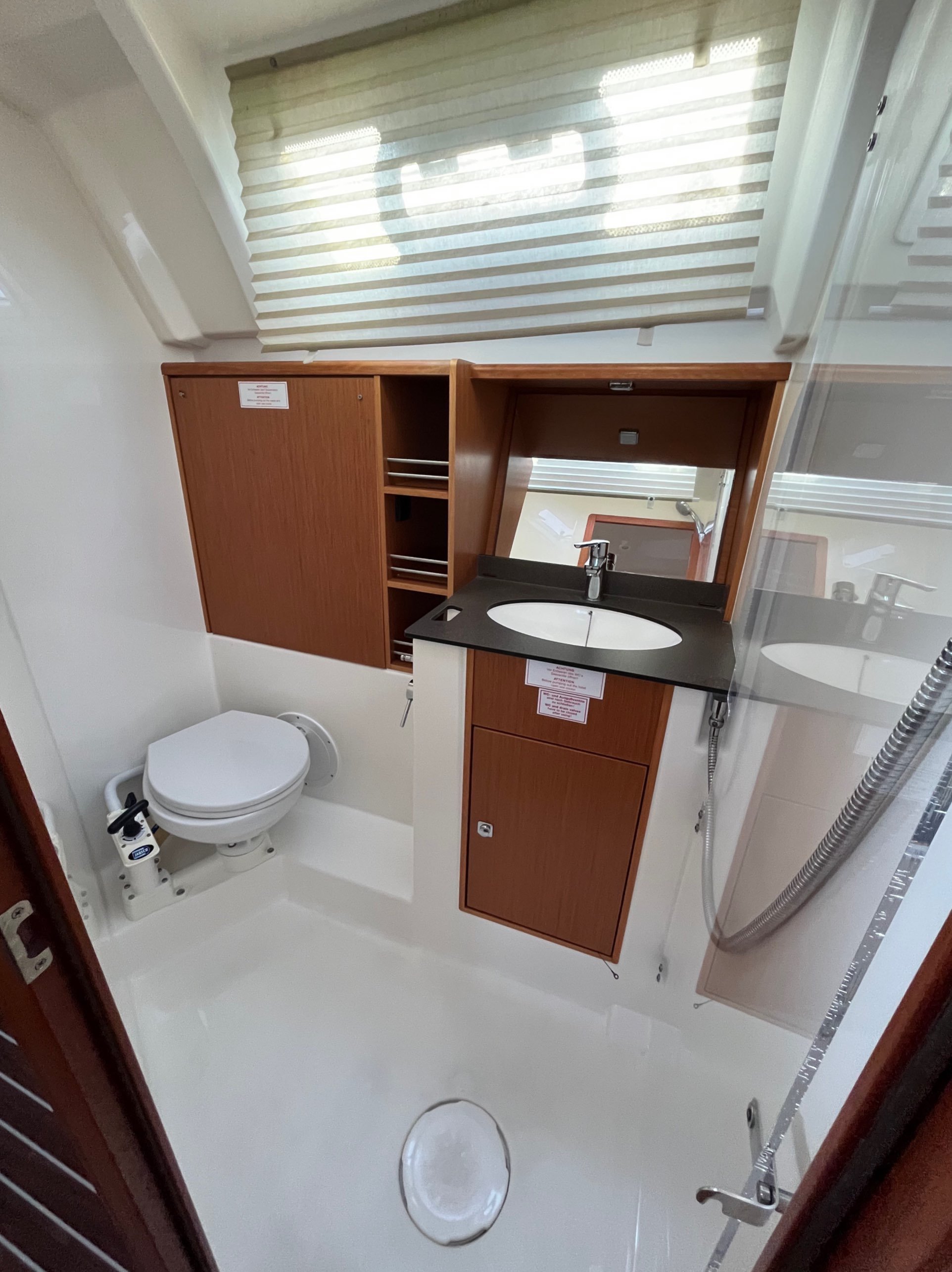 VILMA - Yelkenli içinde Bibinje