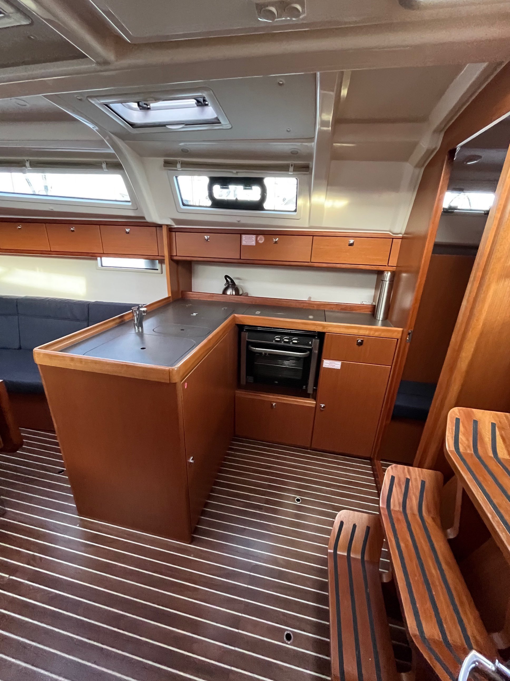 AMALIA - Yelkenli içinde Bibinje