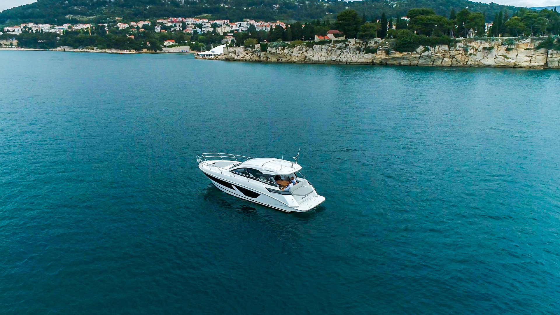 MIAMI VICE - Motor Yacht in Rogoznica