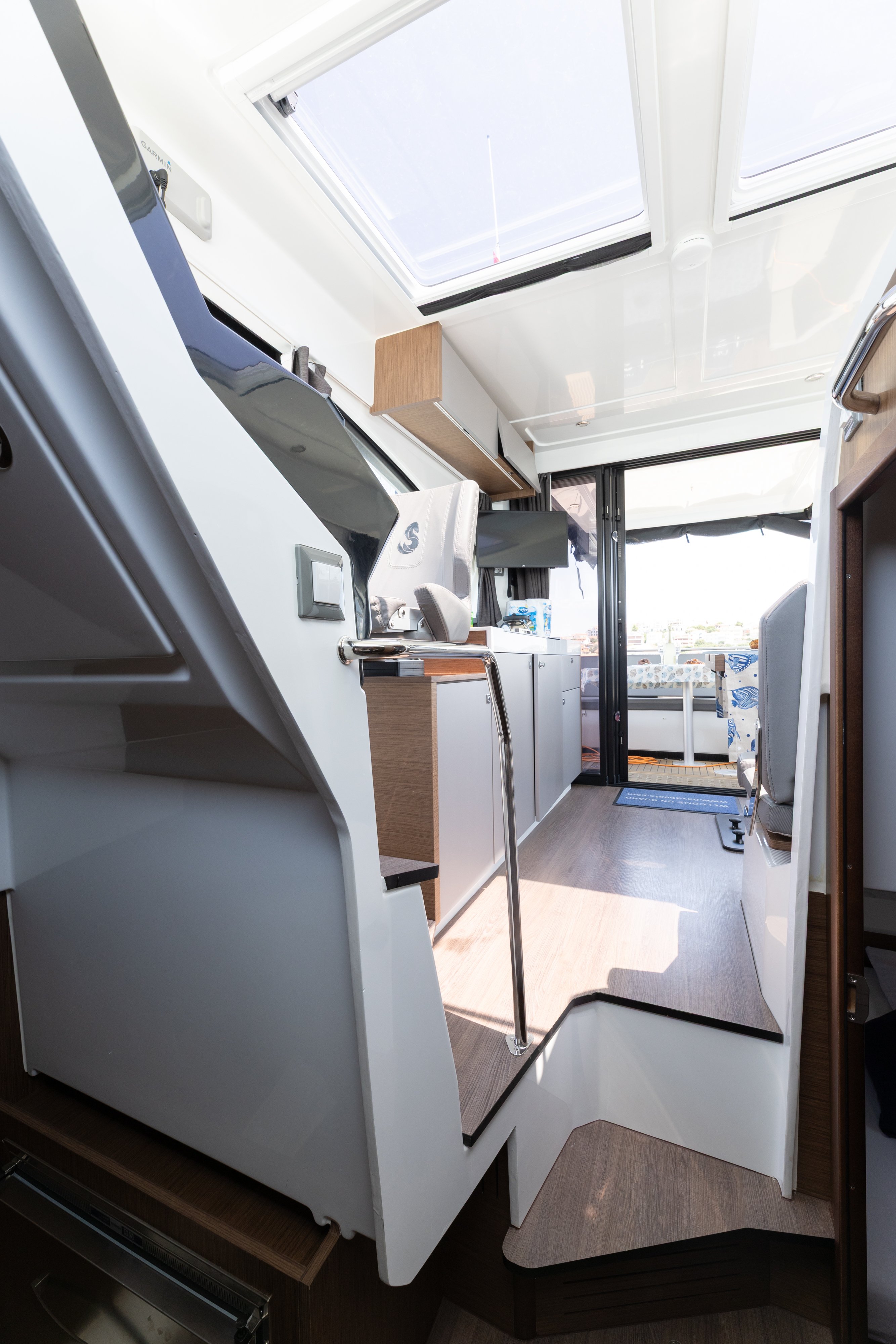 FALCON - Motor Yacht in Rogoznica