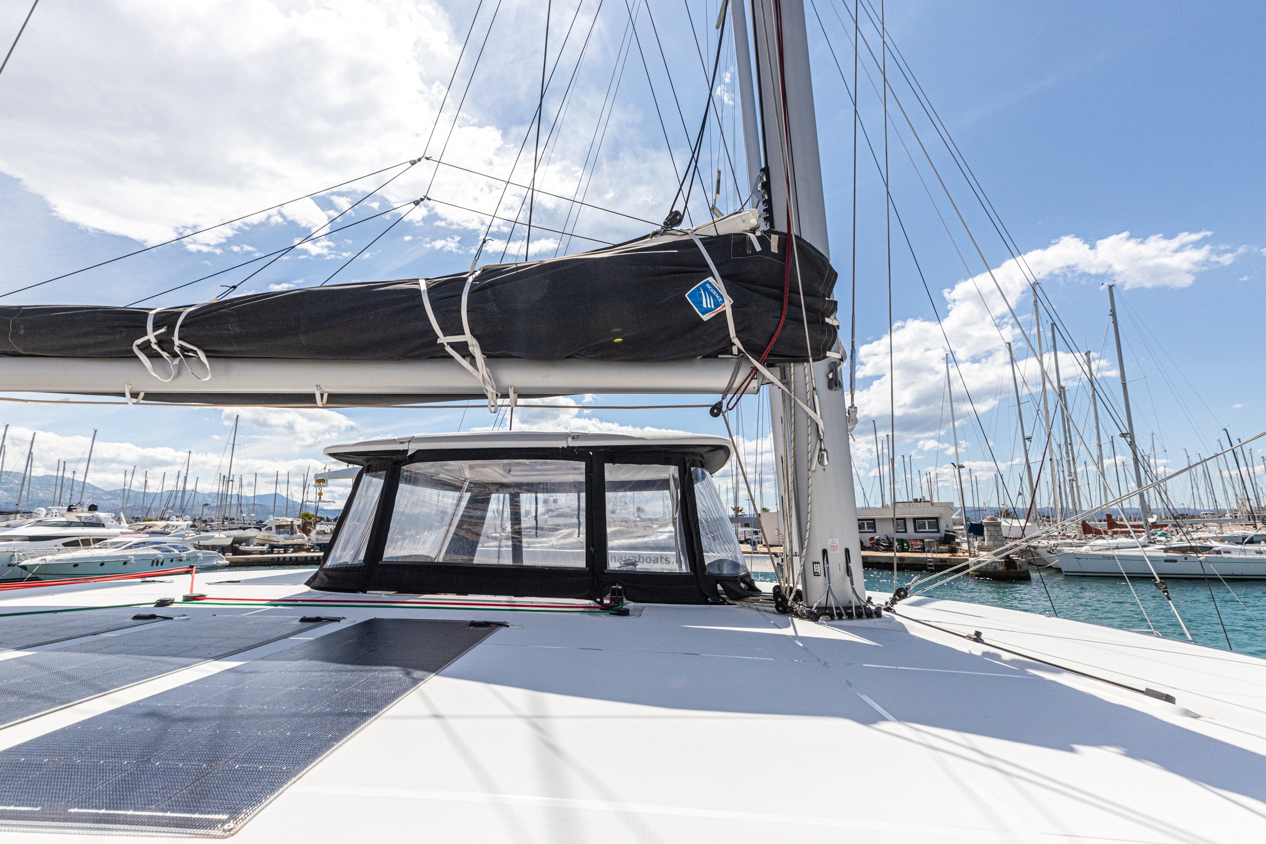 HAPPY KEY - Catamaran in Rogoznica