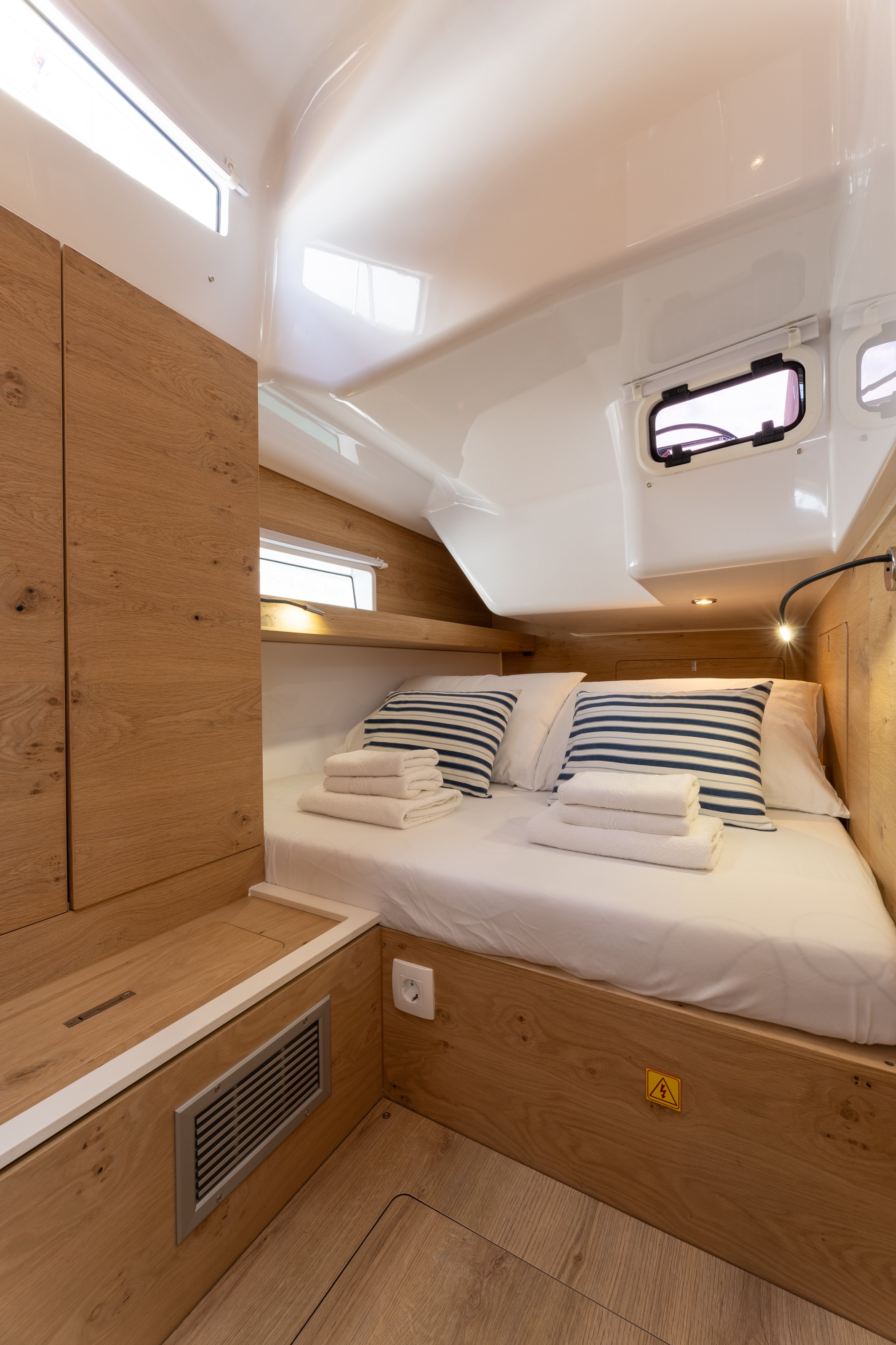 ELANA - Sailboat in Split