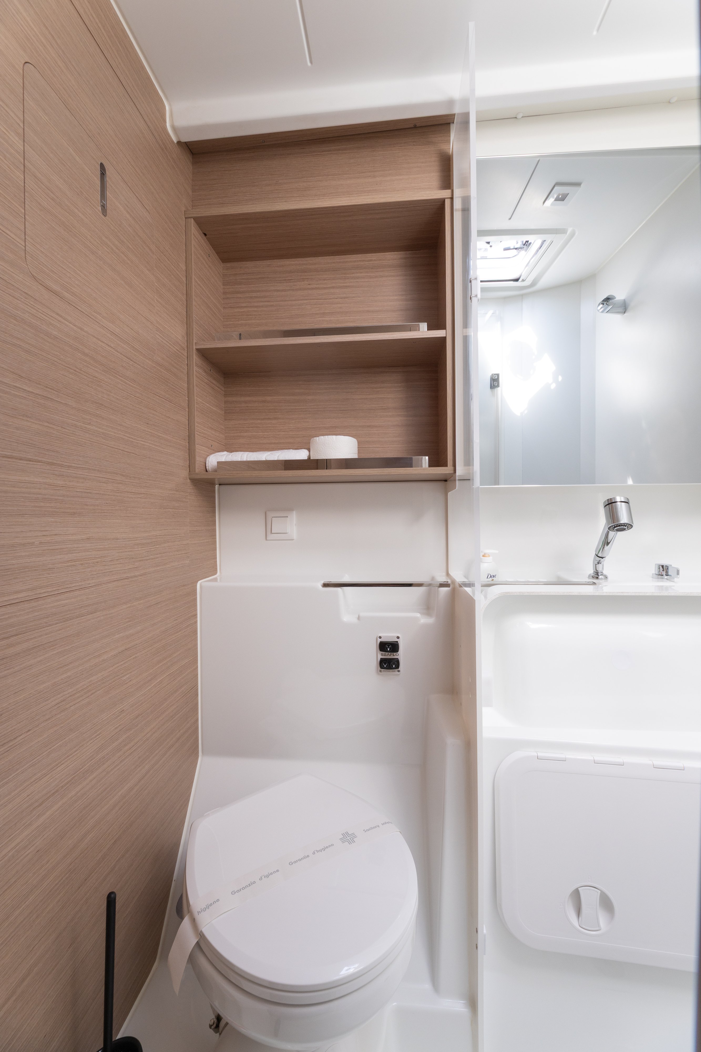 WANDERER - Catamaran in Rogoznica