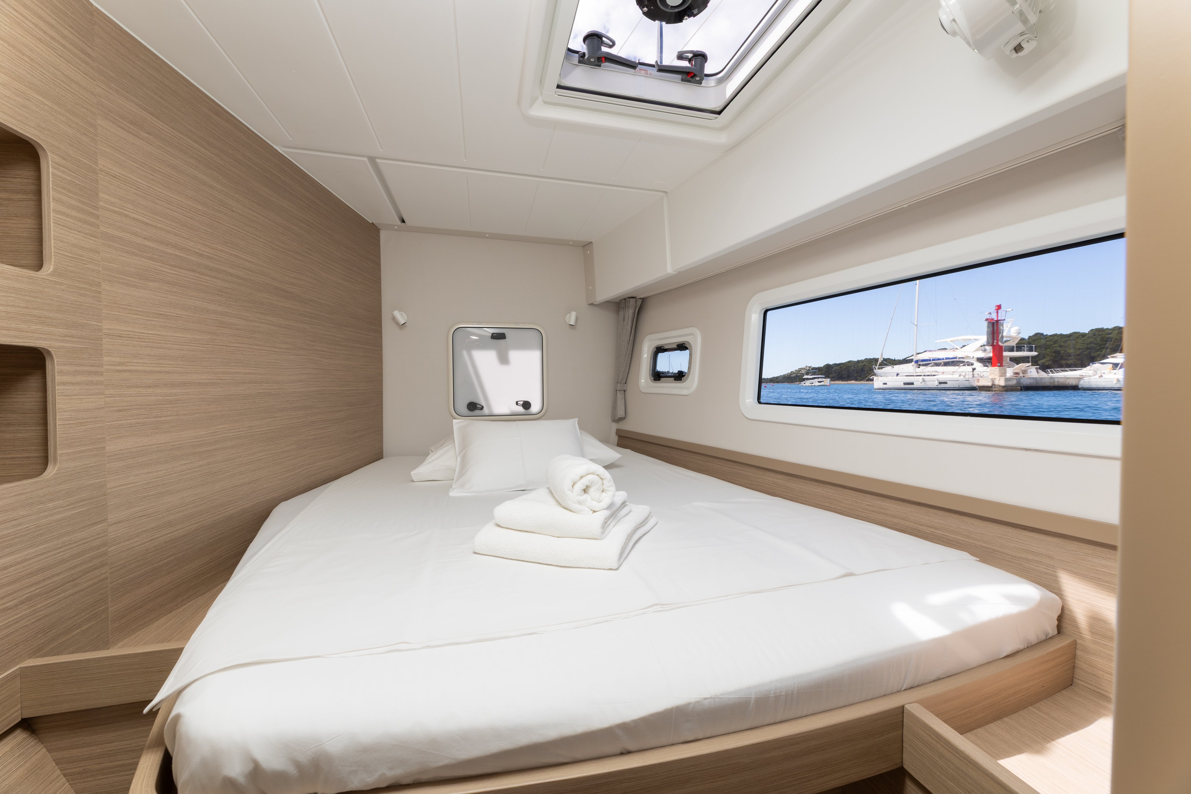 LADY AURORA - Catamaran in Rogoznica