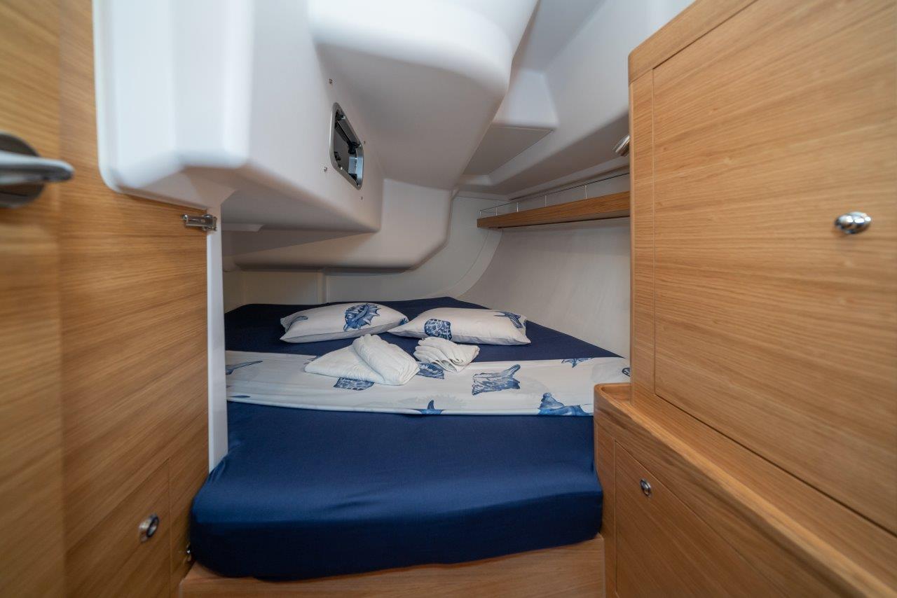 LADY X - Sailboat in Rogoznica