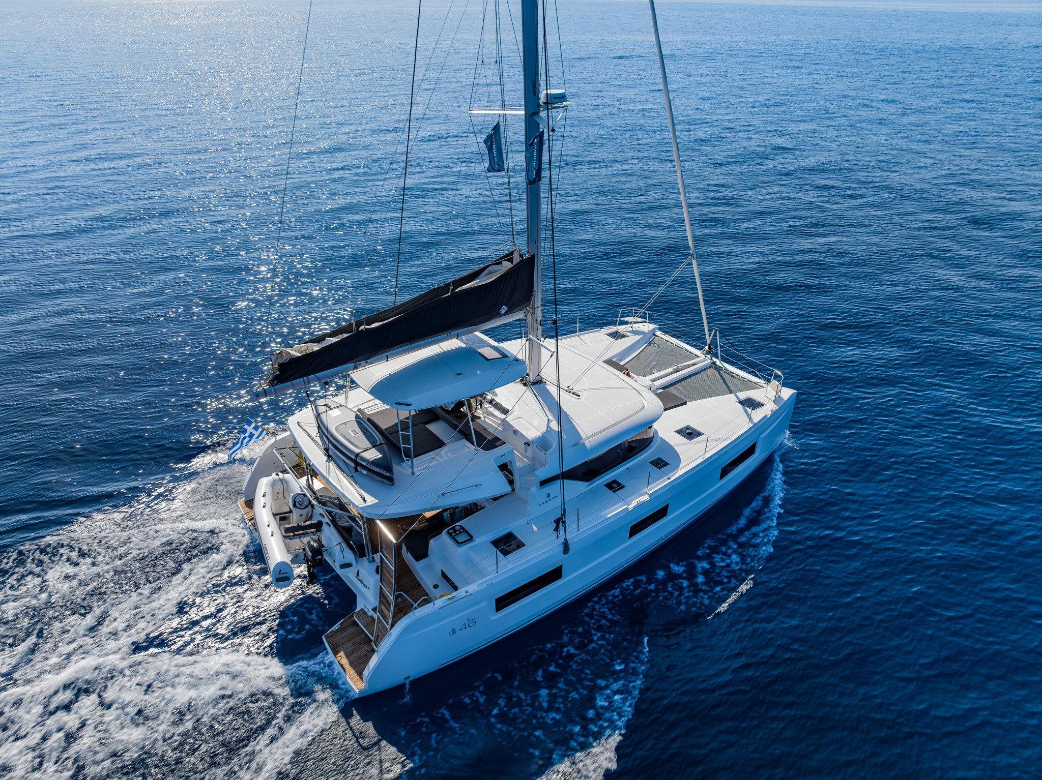 LINO - Katamaran içinde Lefkada