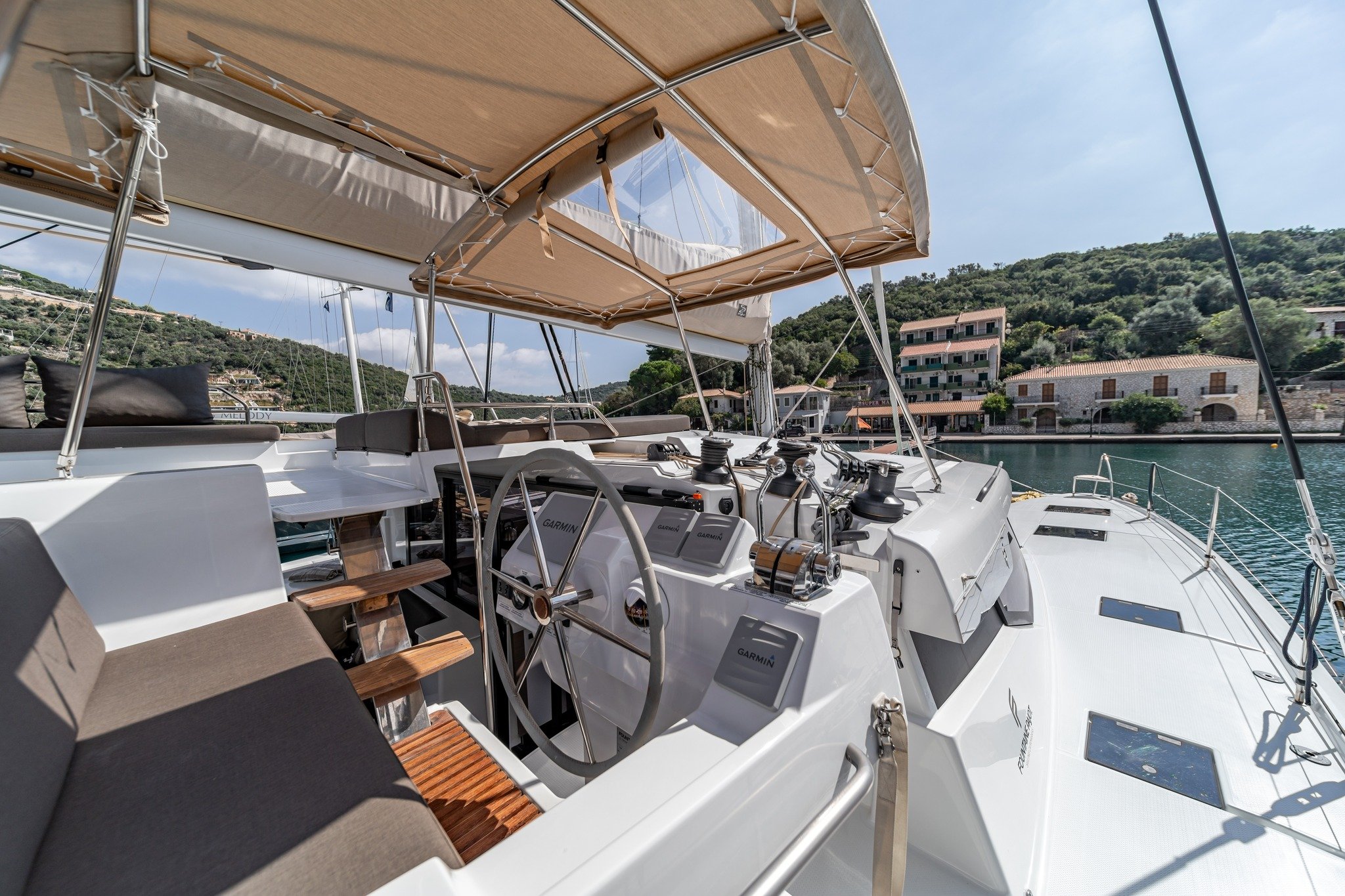 EQUINOX - Katamaran içinde Lefkada