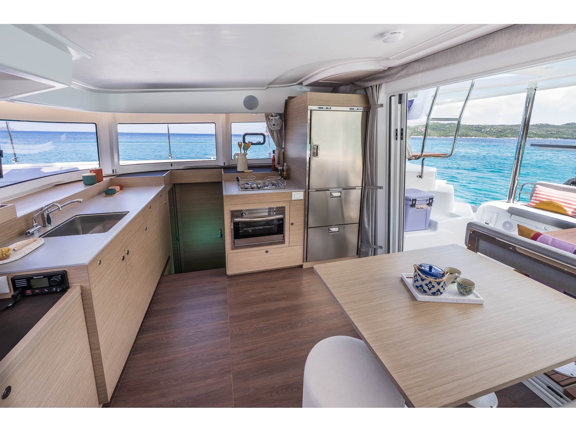 SIGA-SIGA - Katamaran içinde Lefkada