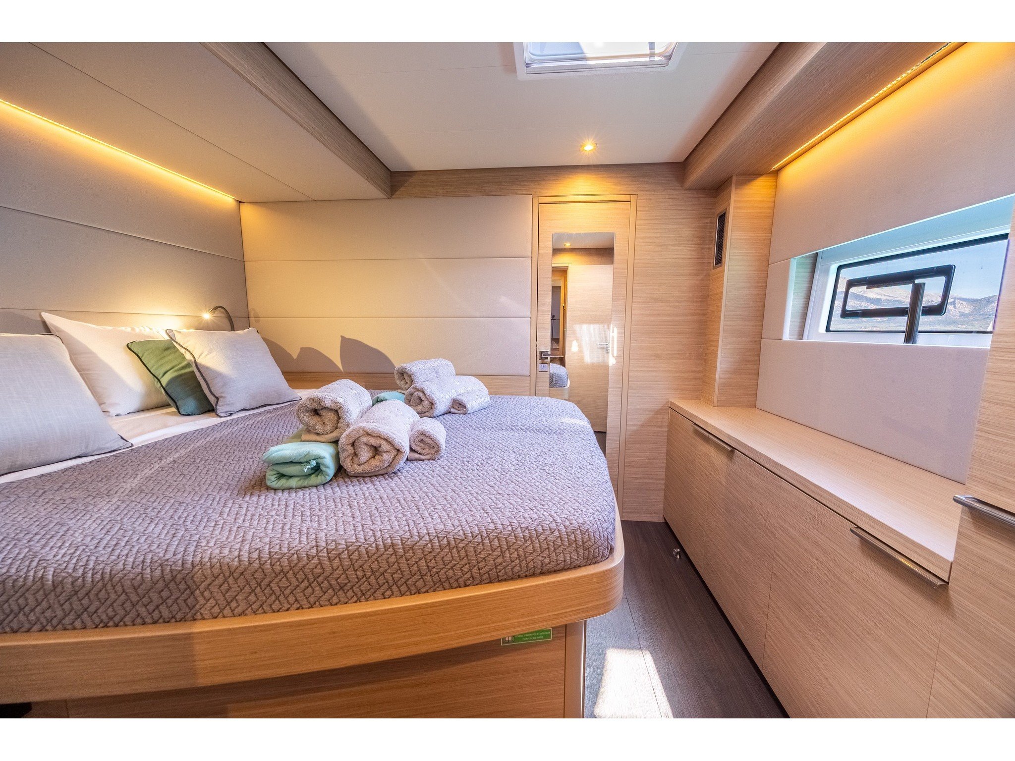 HUMBLE ONE - Catamaran in Lefkada