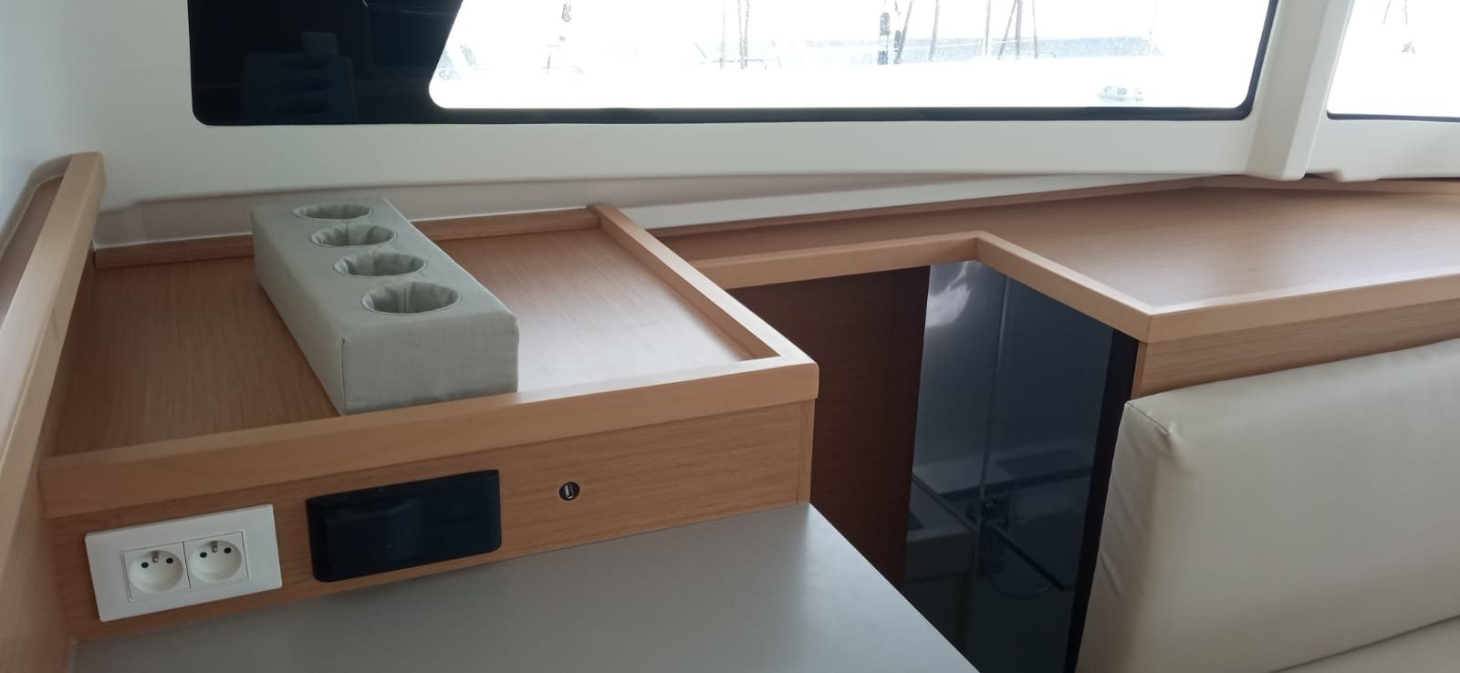 MALAOLAUR - Catamaran in Lefkada