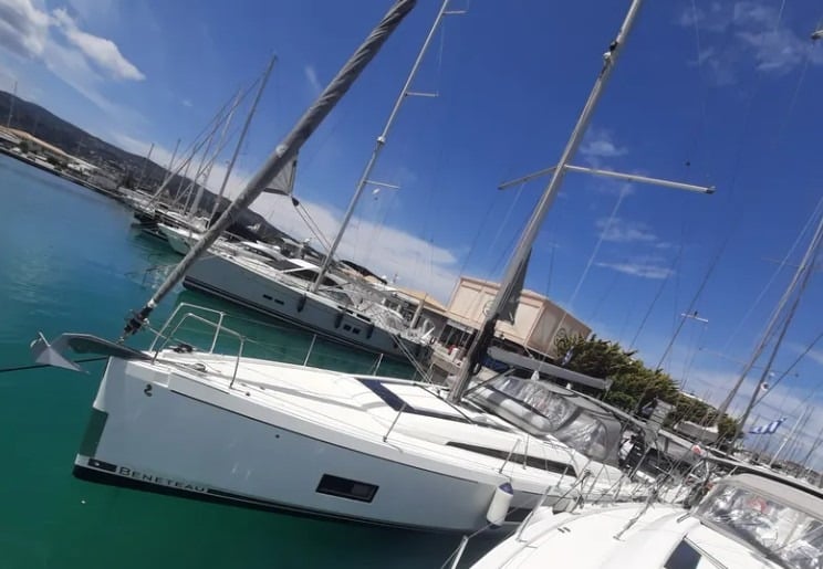 CHRISEL - Sailboat in Lefkada