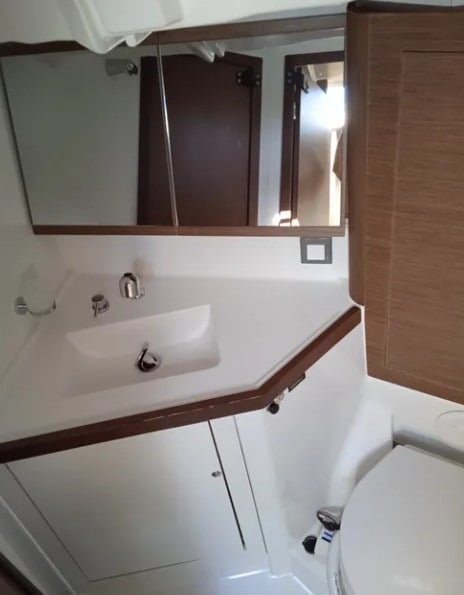 CHRISEL - Sailboat in Lefkada