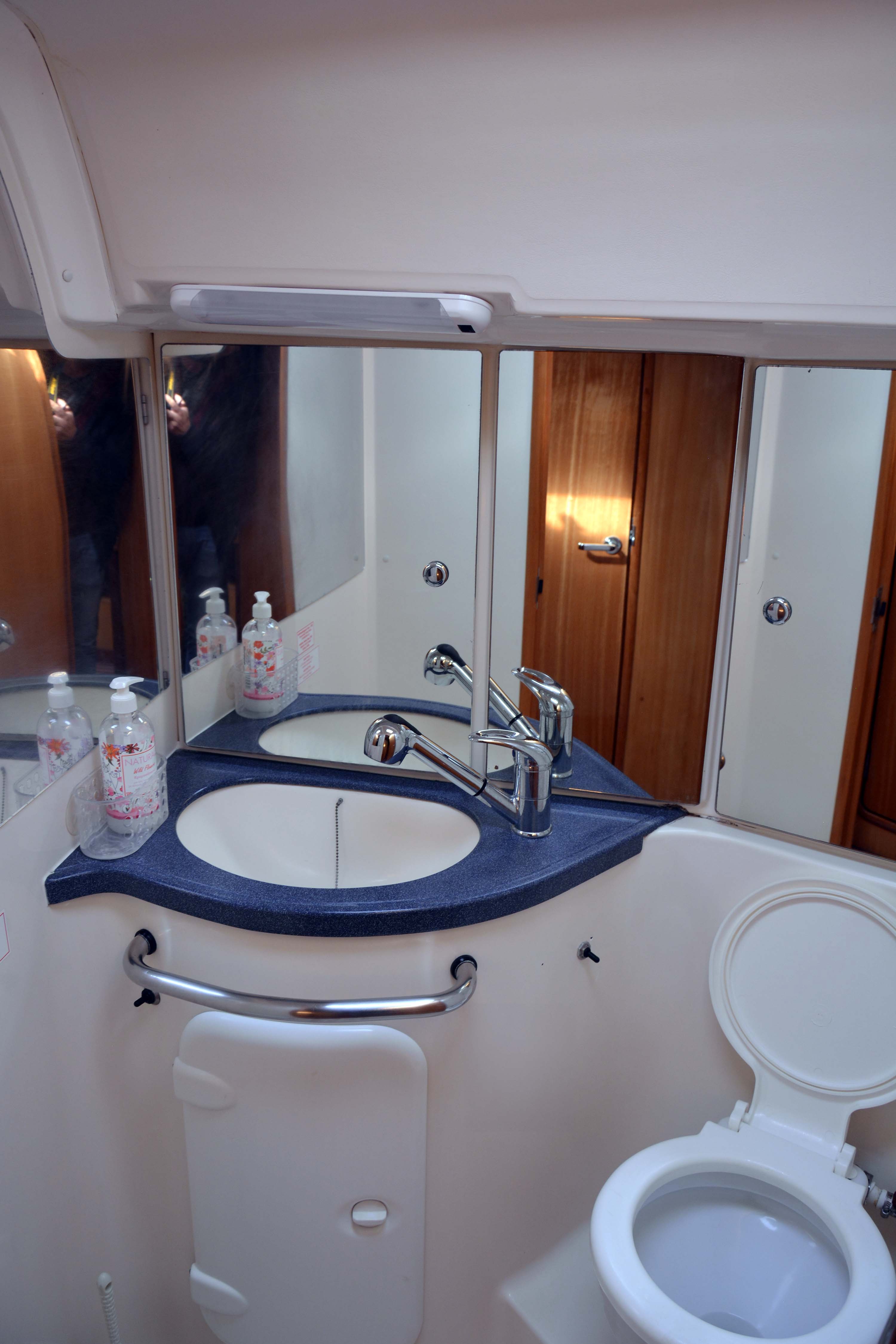 CHRONOS - Sailboat in Limenas Avdiron