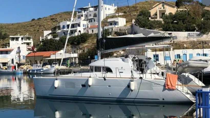 BUTTERFLY - Catamaran in Paros