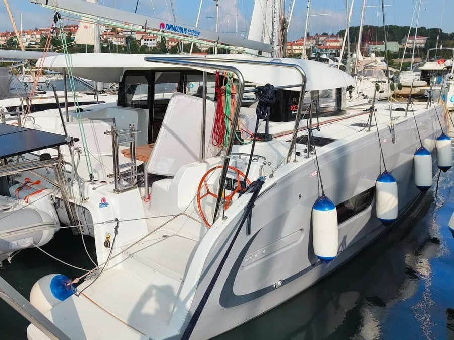 MINT COOLER V - Catamaran in Pula