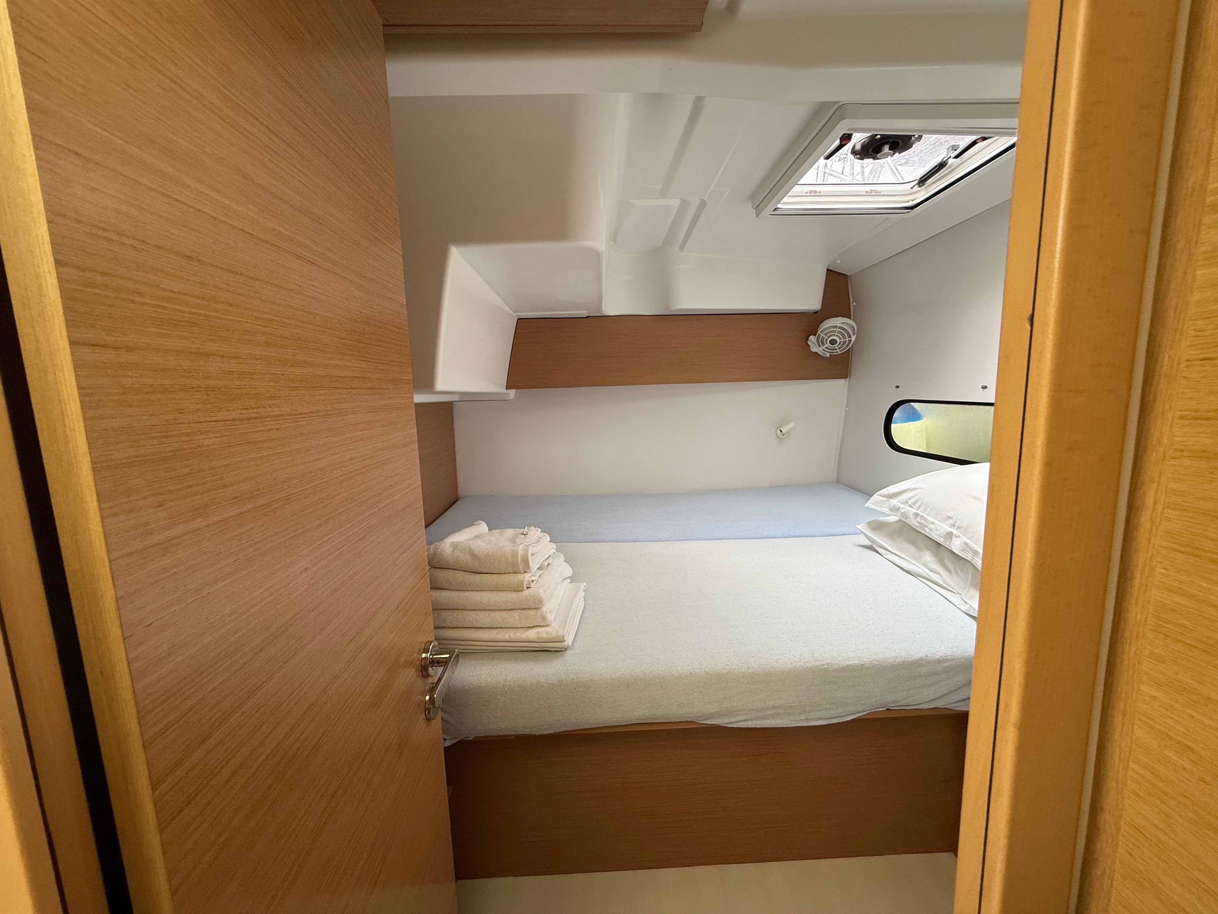 ROXY - Catamaran in Kontokali