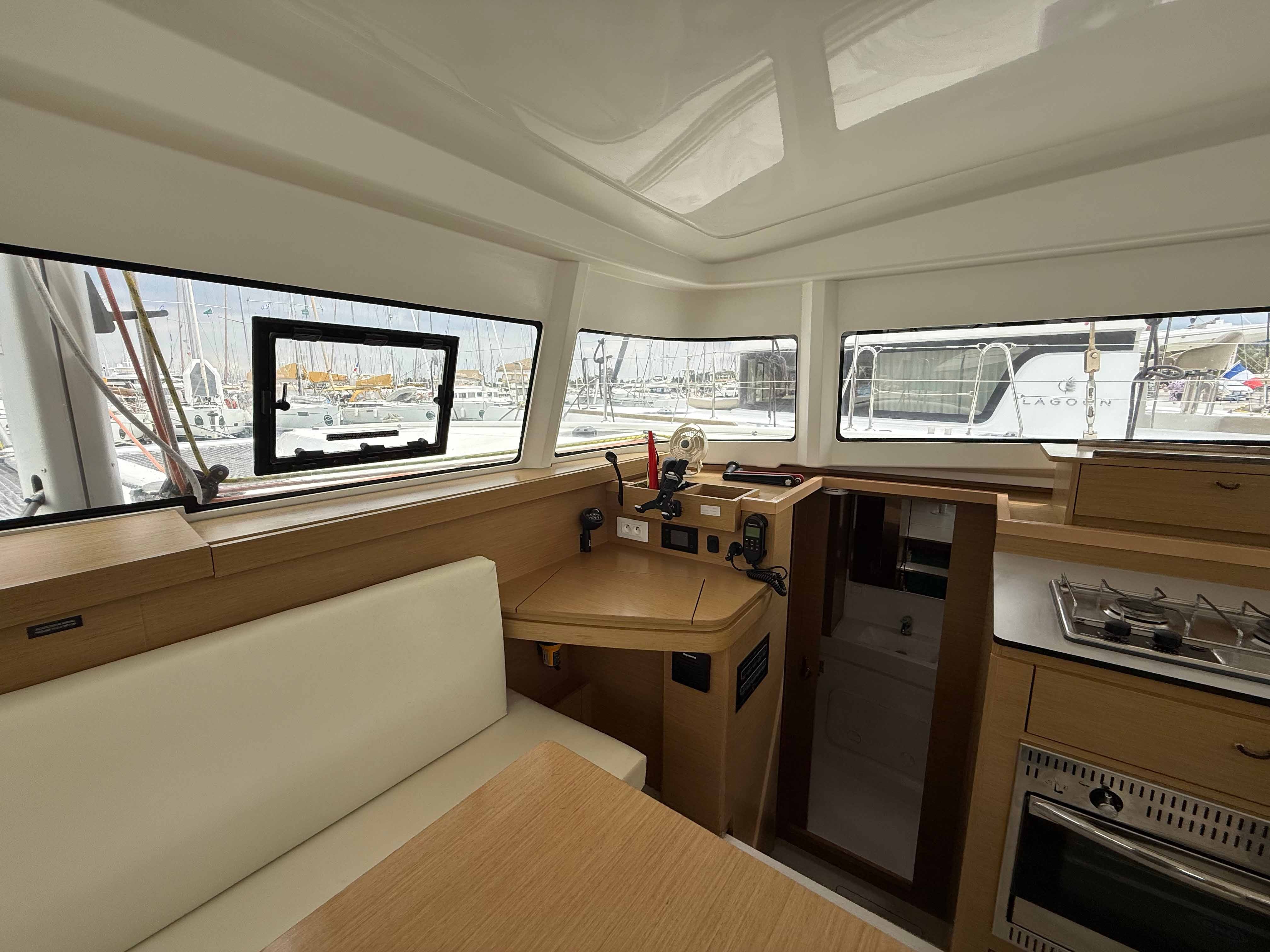 ROXY - Catamaran in Kontokali